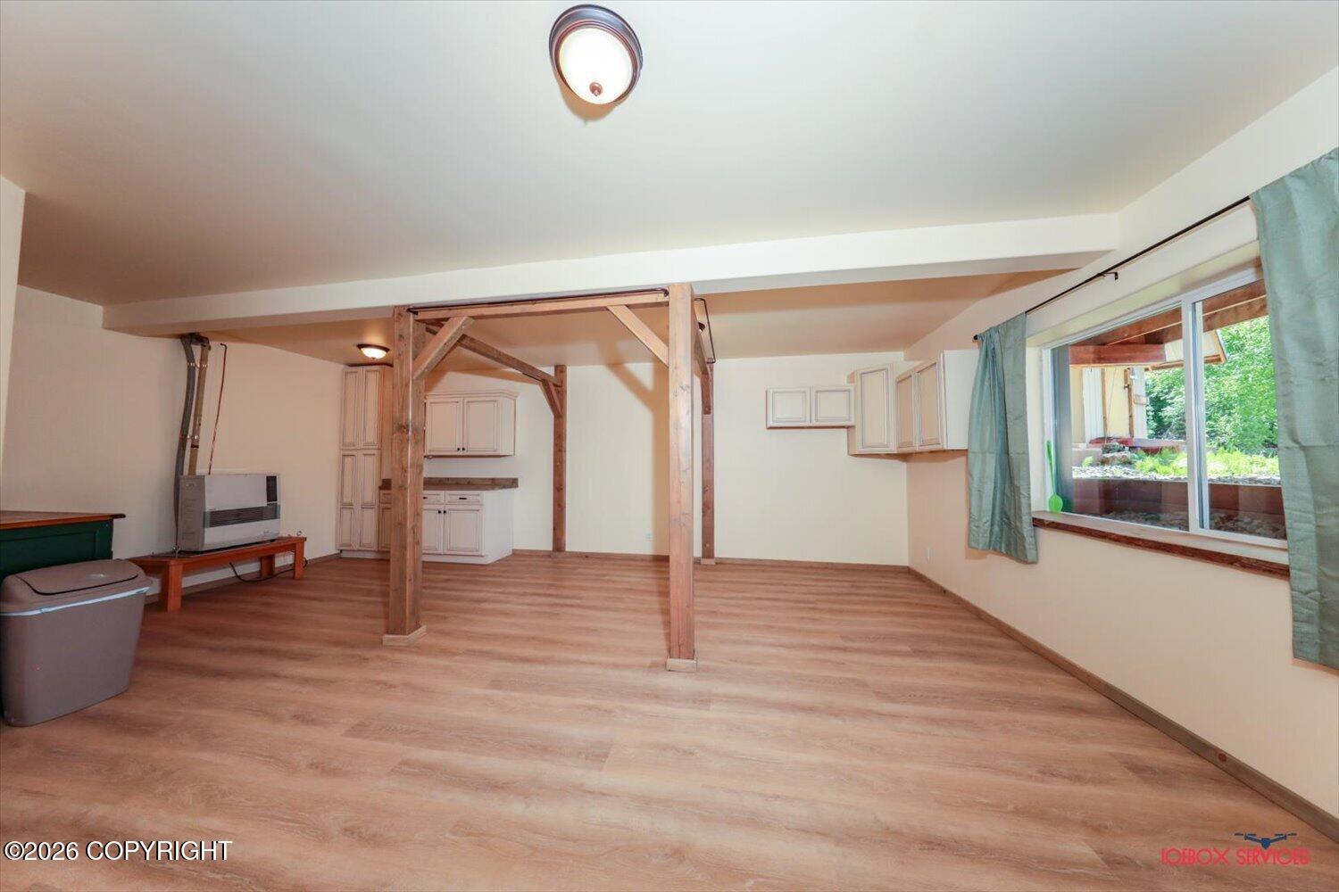 6240 N Sunset Drive Property Photo 19