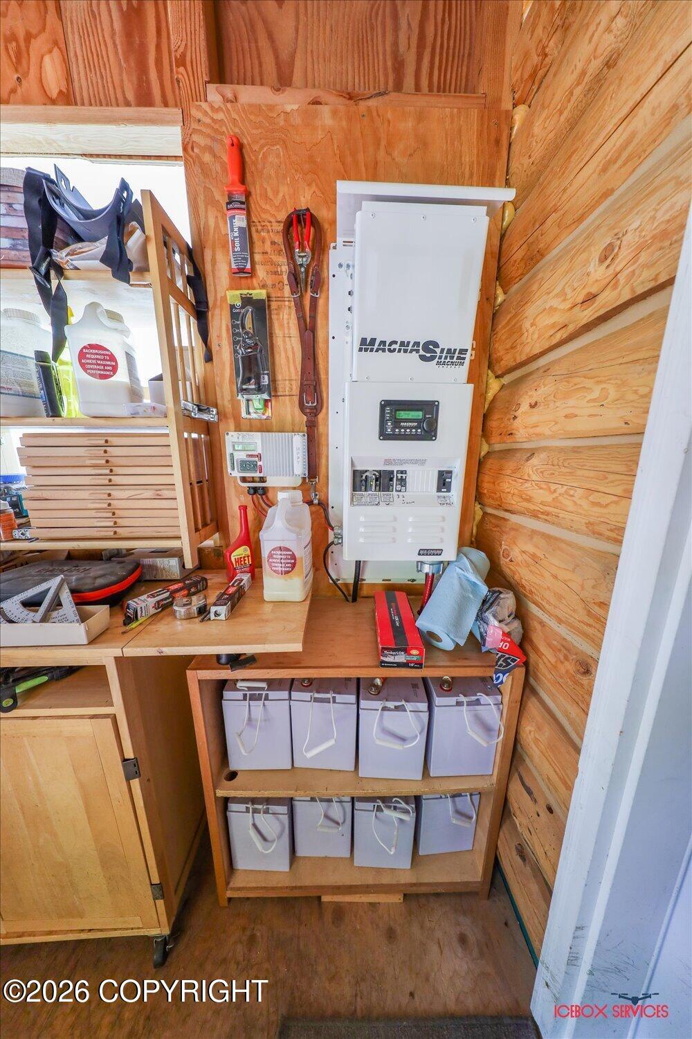 6240 N Sunset Drive Property Photo 33