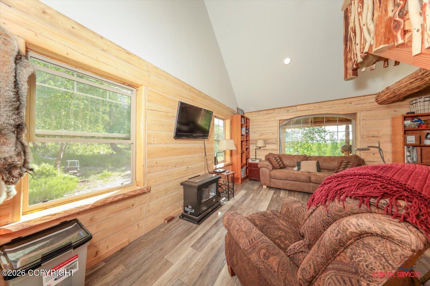 6240 N Sunset Drive Property Photo 39