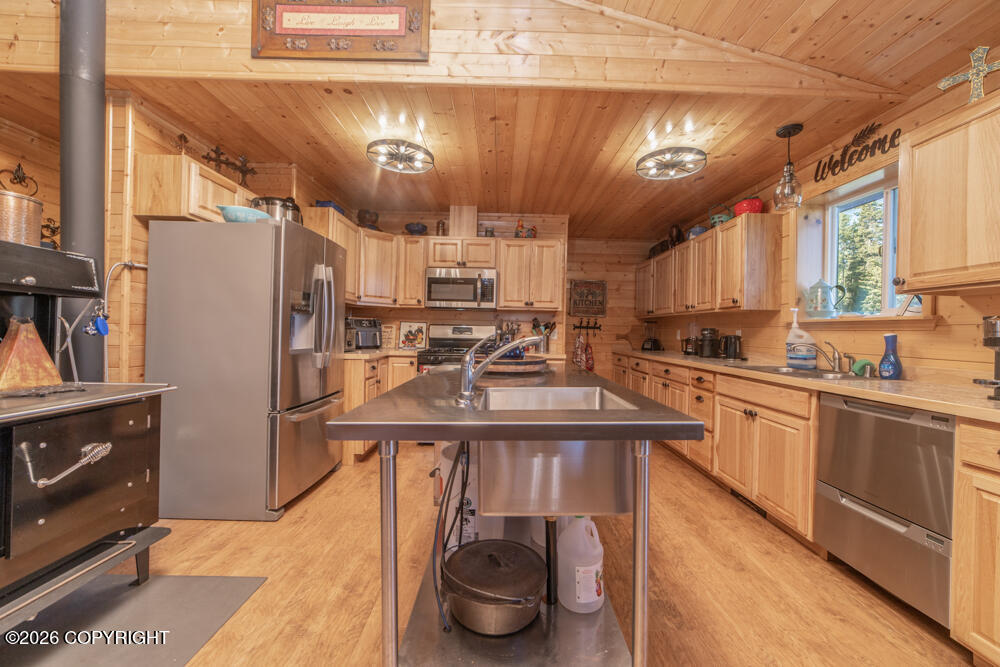 575 Pace Street Property Photo 16