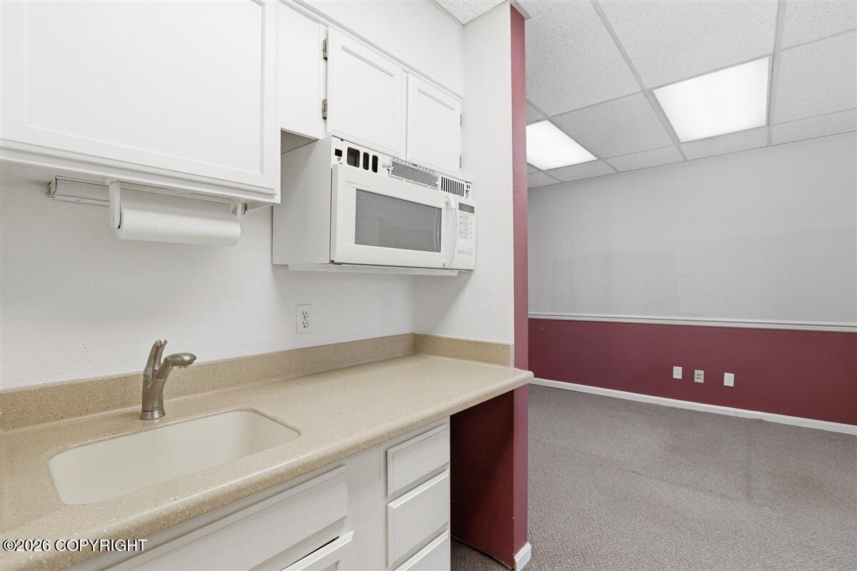 805 Gambell Street Property Photo 10