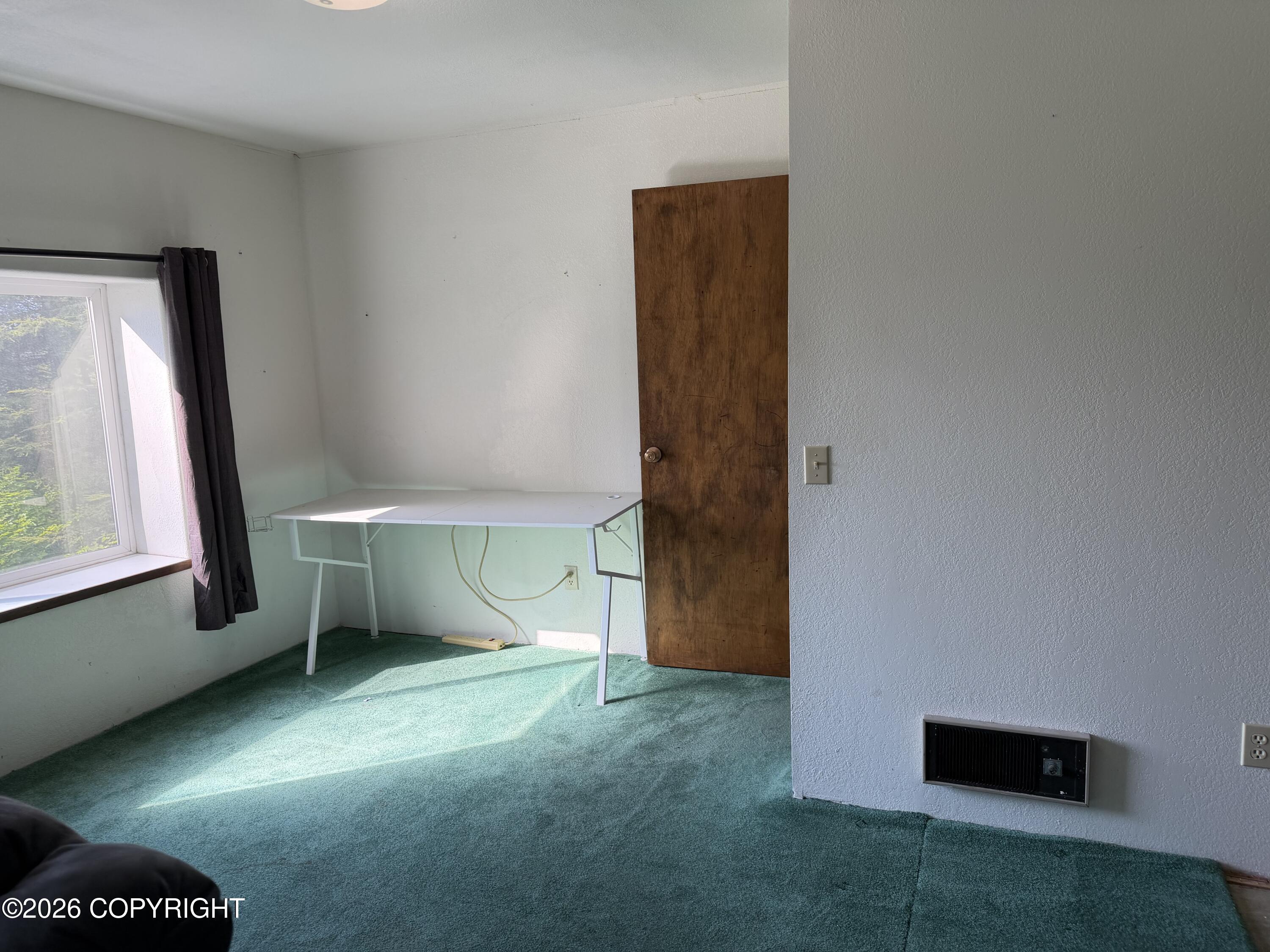 1037 Zimovia Highway Property Photo 26