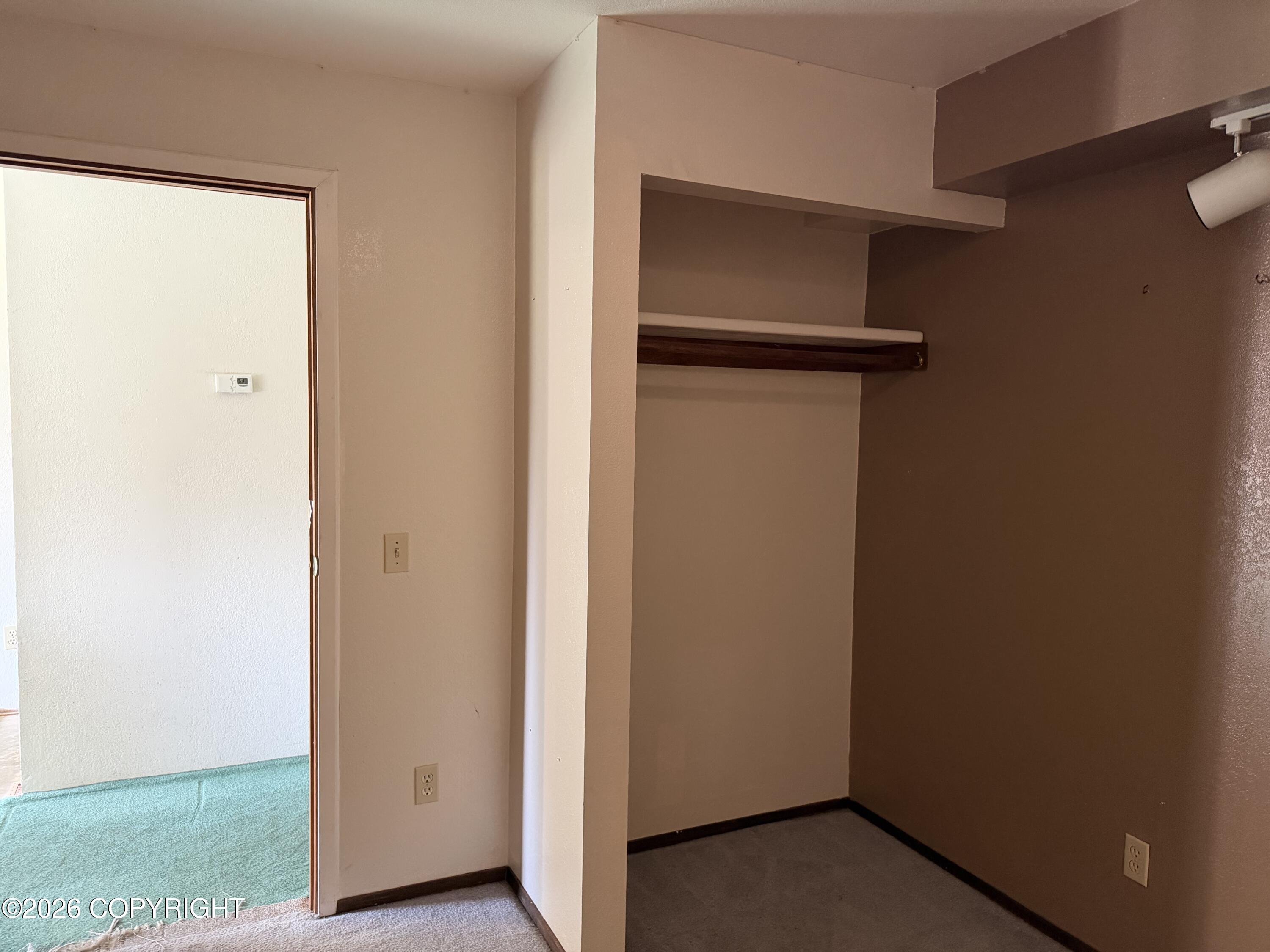 1037 Zimovia Highway Property Photo 30