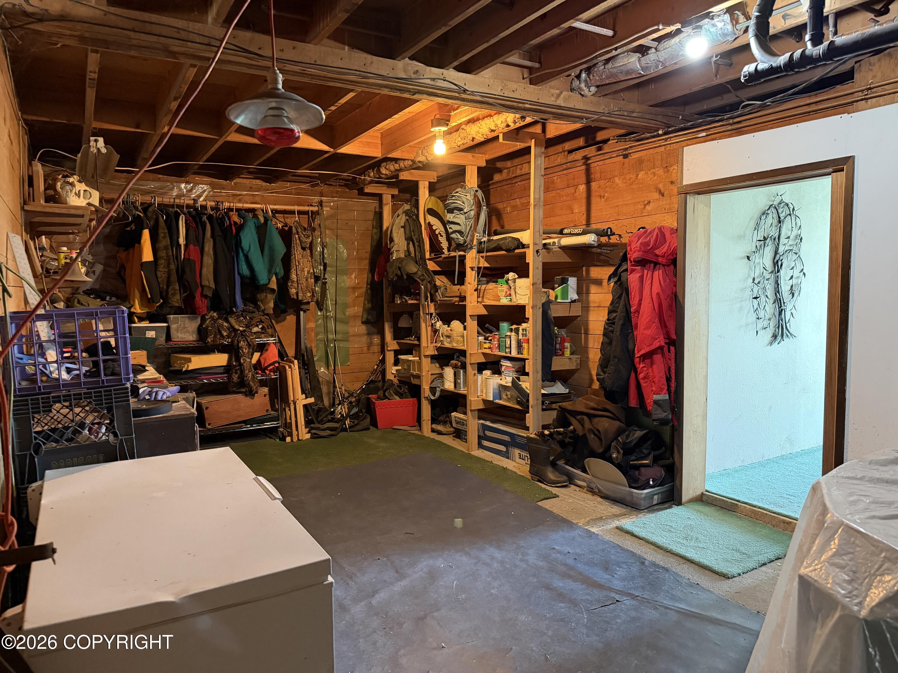 1037 Zimovia Highway Property Photo 31