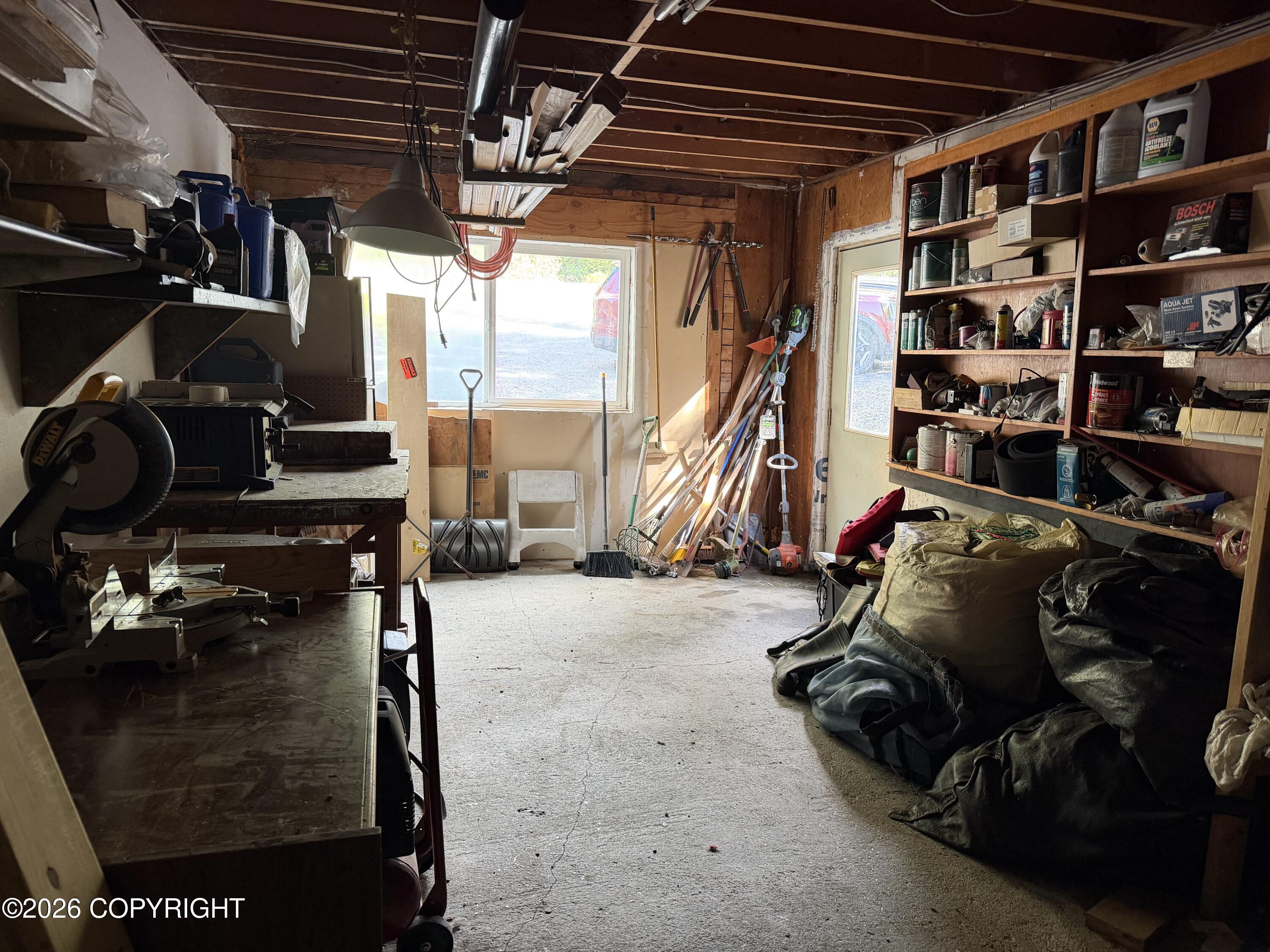 1037 Zimovia Highway Property Photo 34