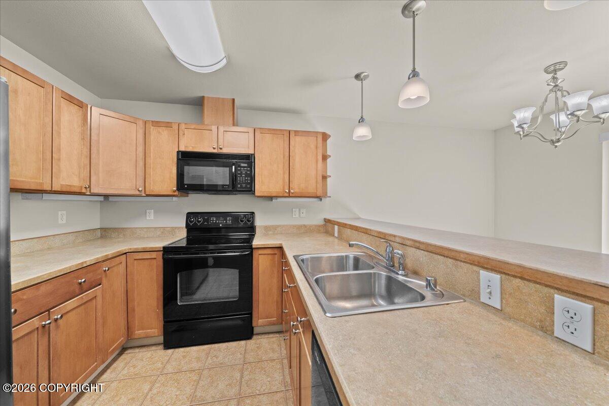 7270 E Timber Ridge Circle #19 Property Photo 21