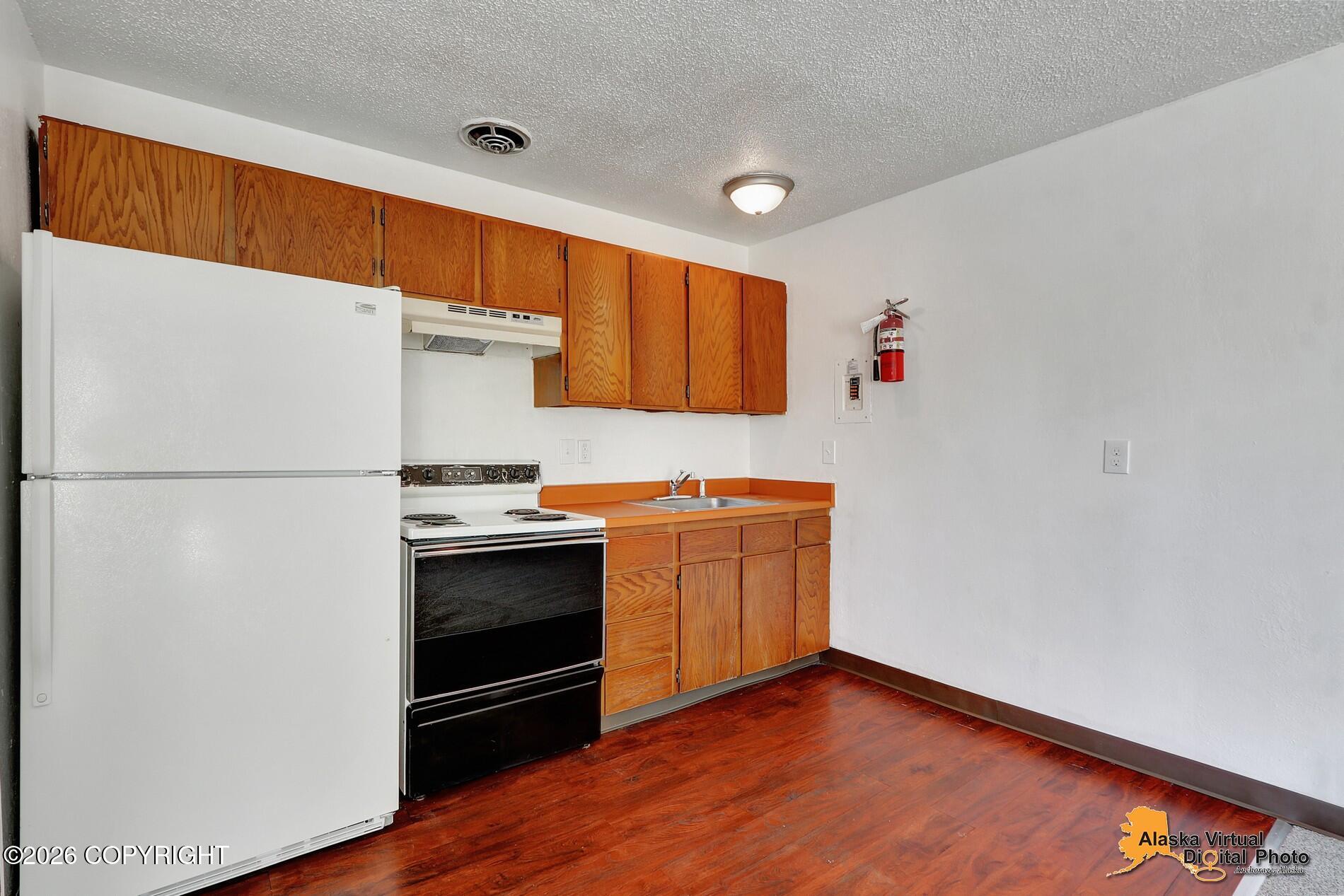 1227 E 11th Avenue Property Photo 48