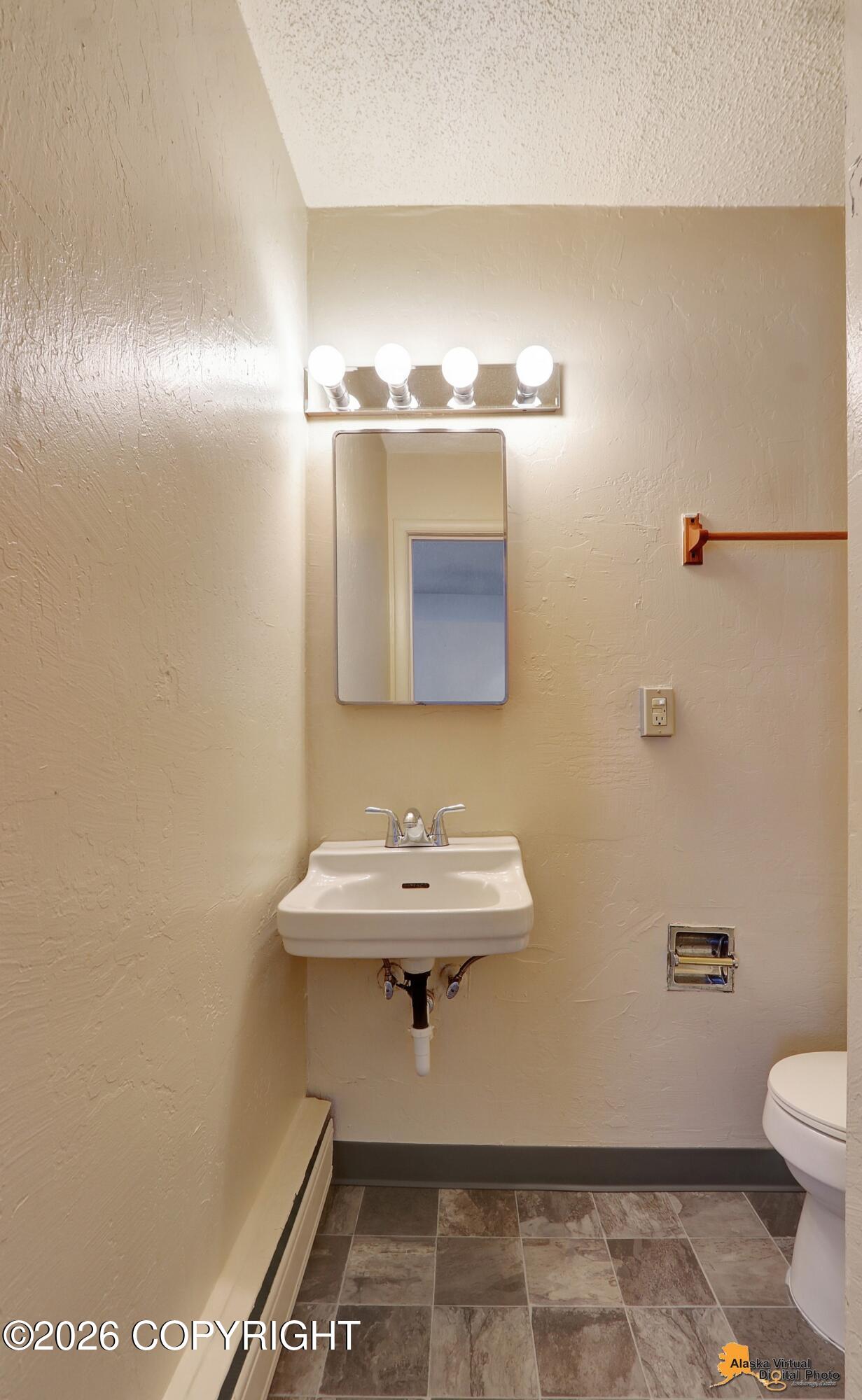 1227 E 11th Avenue Property Photo 57