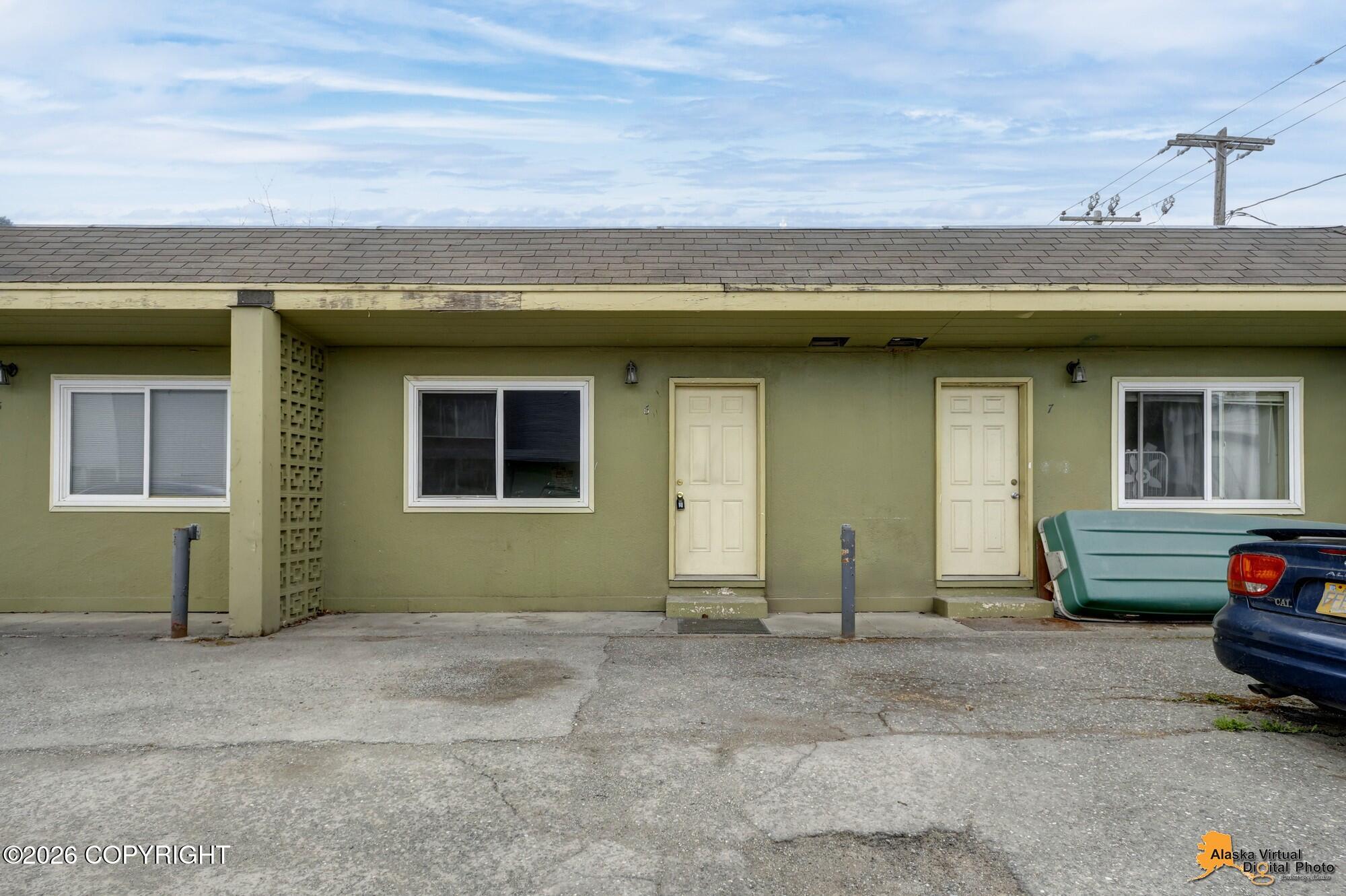 1227 E 11th Avenue Property Photo 59