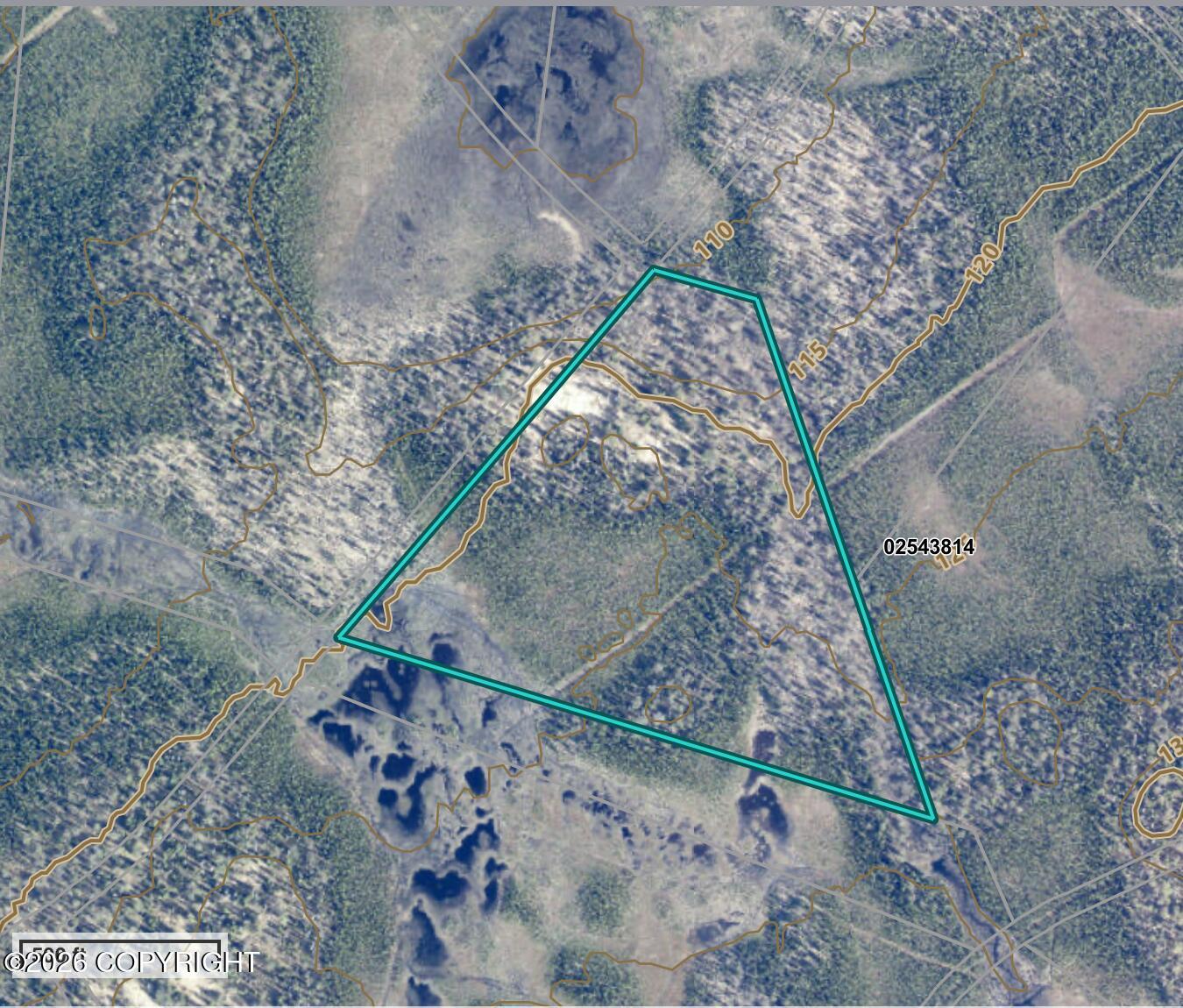 L112 Moose Point Road Property Photo 2