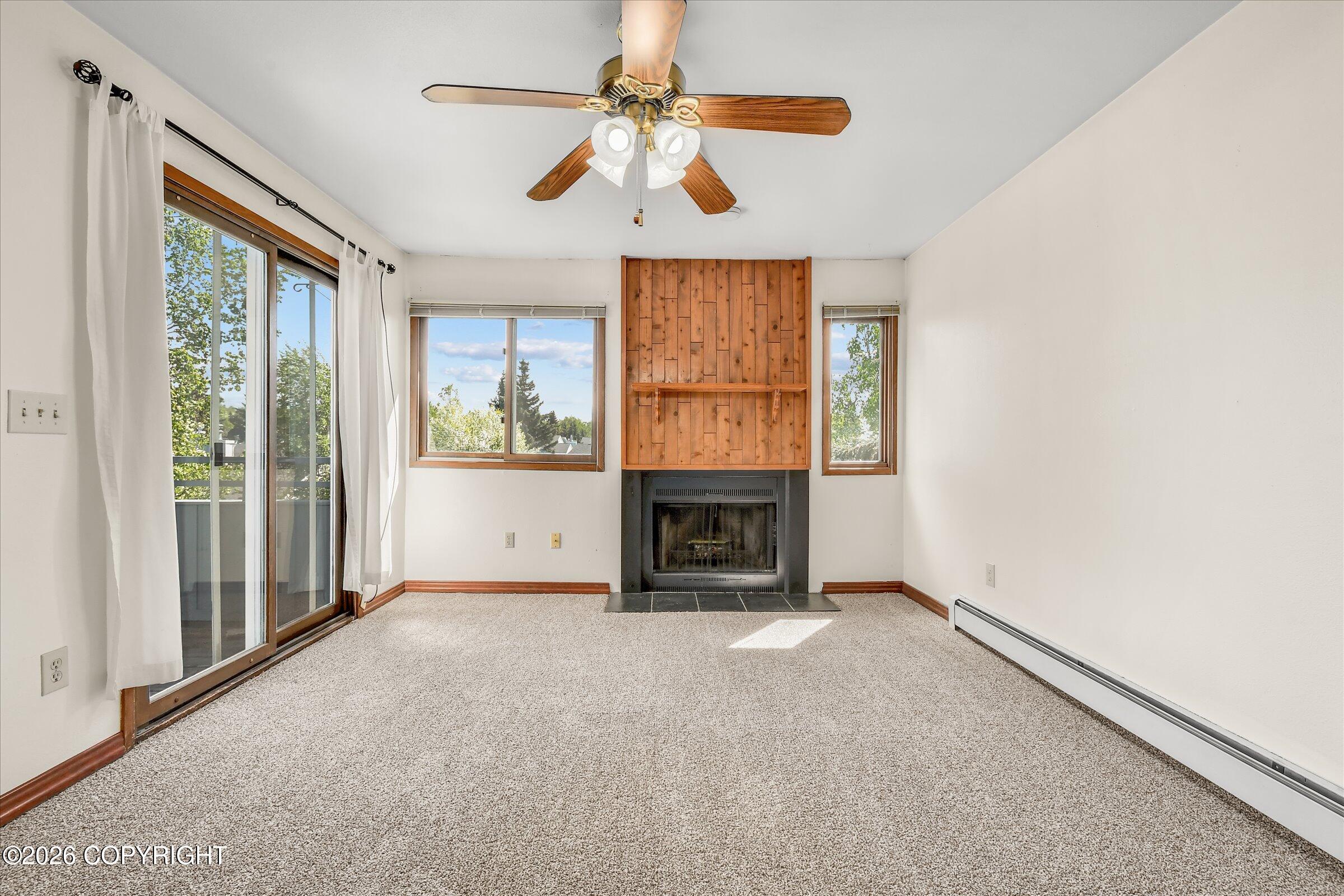 1630 Eastridge Drive #303 Property Photo 4