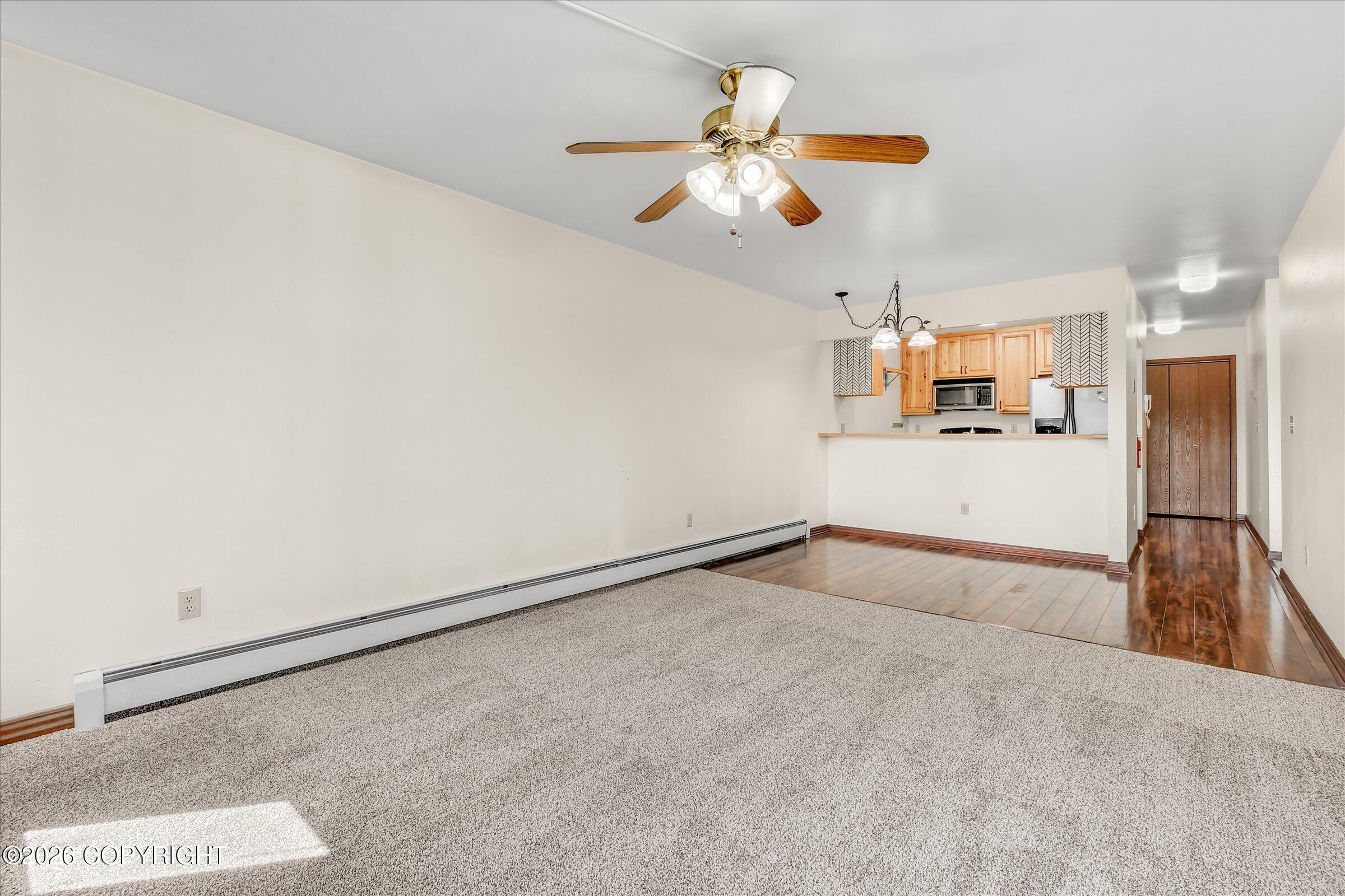 1630 Eastridge Drive #303 Property Photo 5