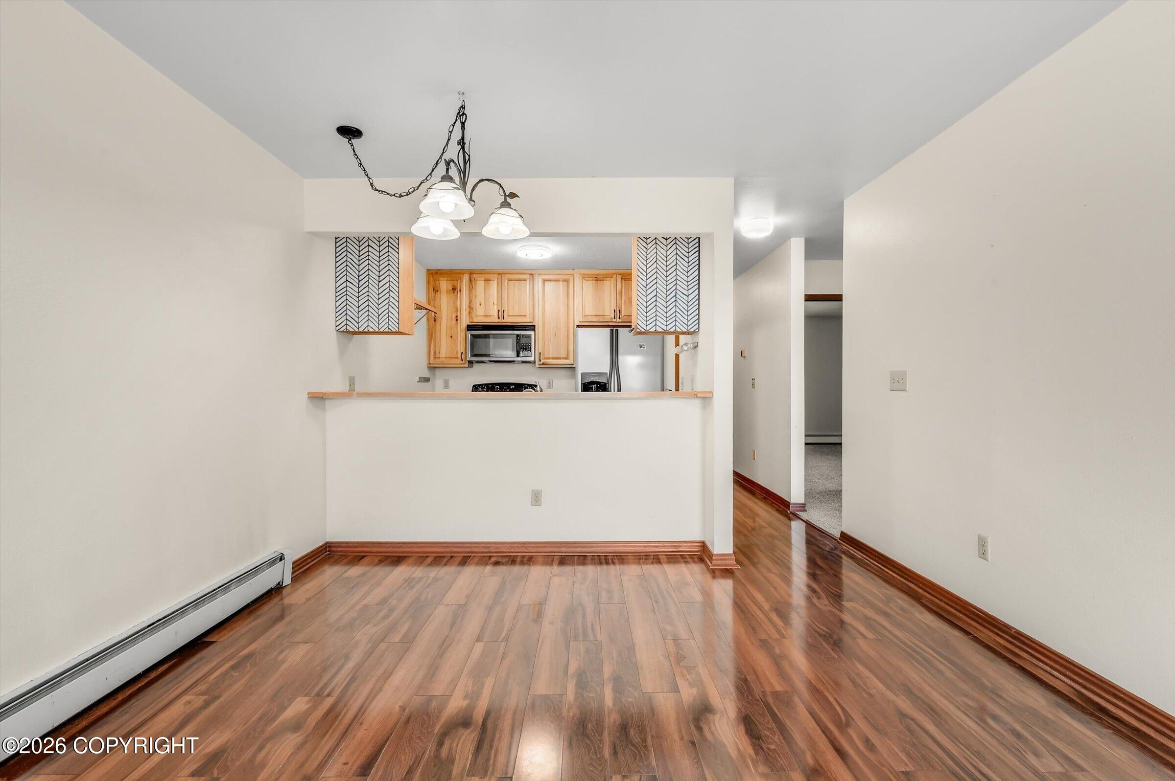 1630 Eastridge Drive #303 Property Photo 7