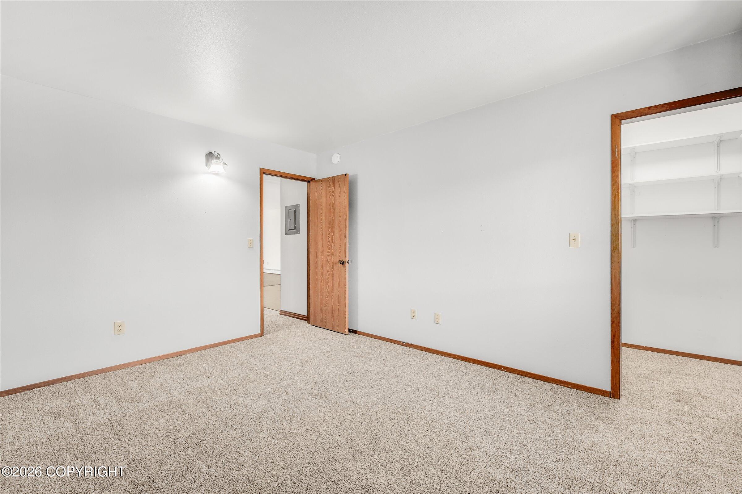 1630 Eastridge Drive #303 Property Photo 15