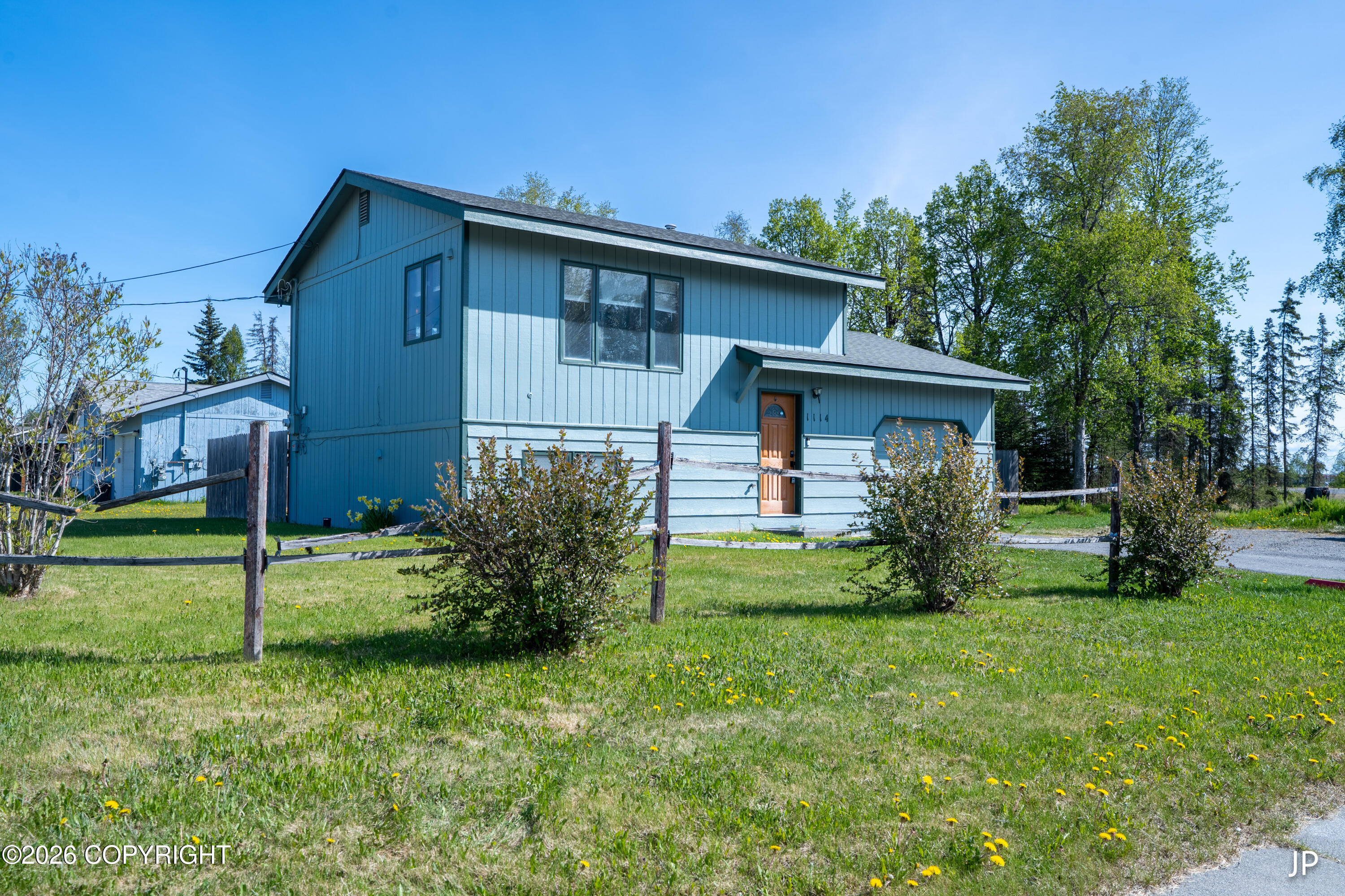 1114 First Avenue Property Photo 6