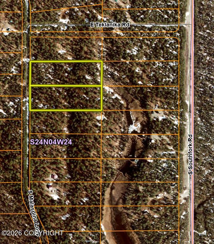 36055 S Malaspina Loop Property Photo 4