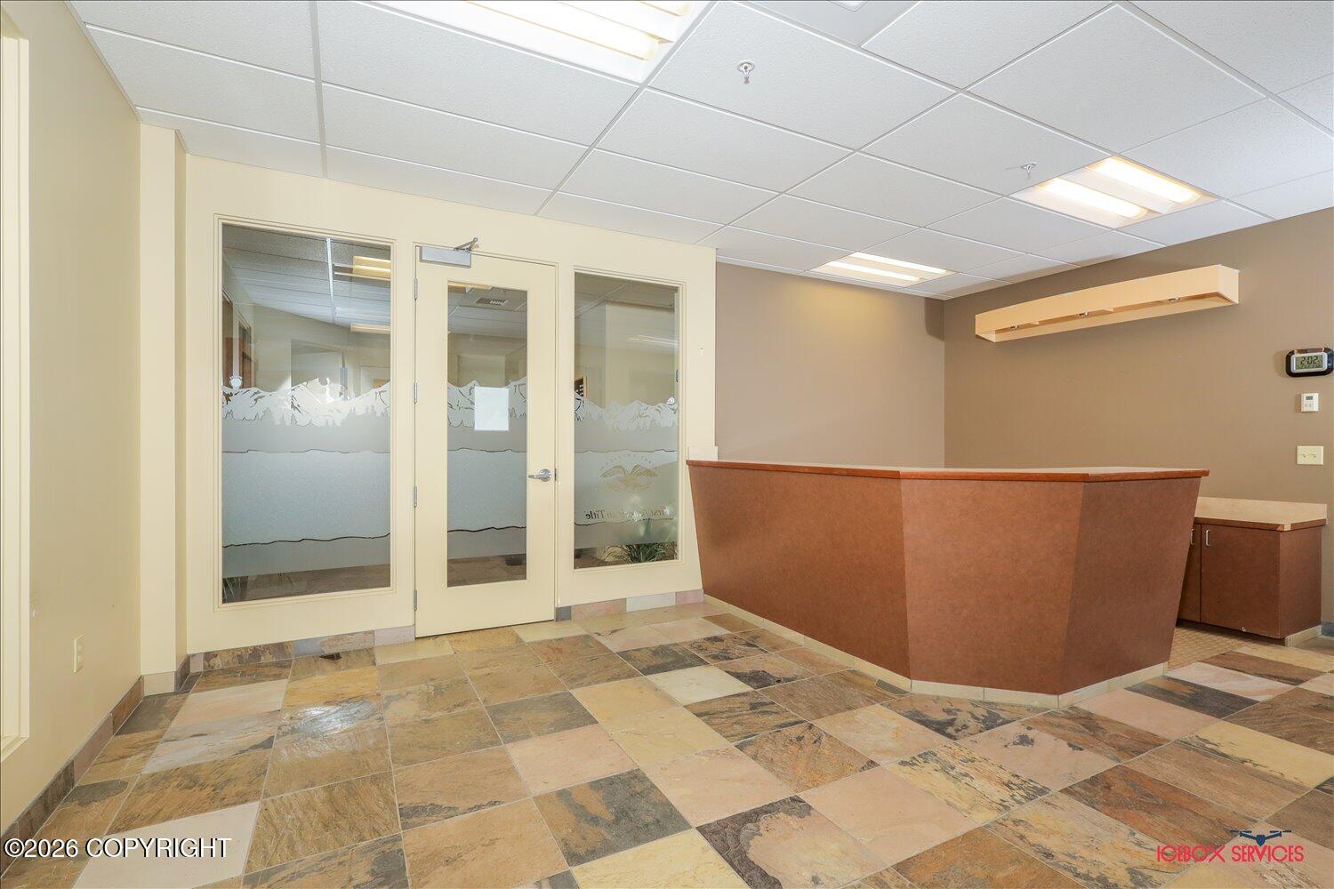 892 E Usa Circle Property Photo 6