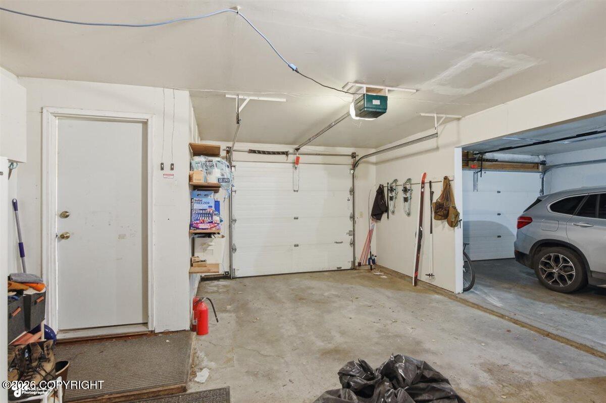 3056 Glacier Street Property Photo 27