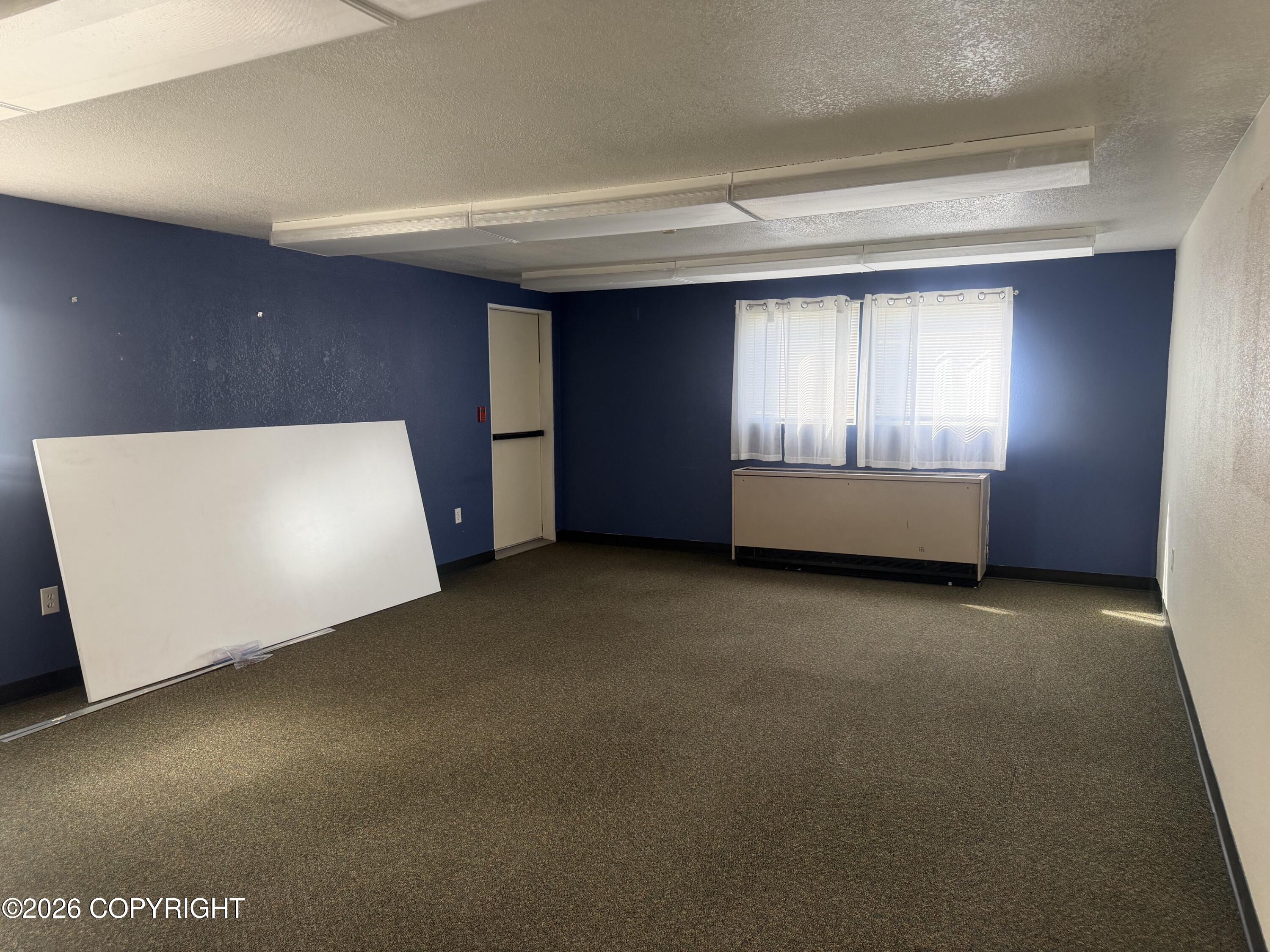 1010 W Fireweed Lane Property Photo 28