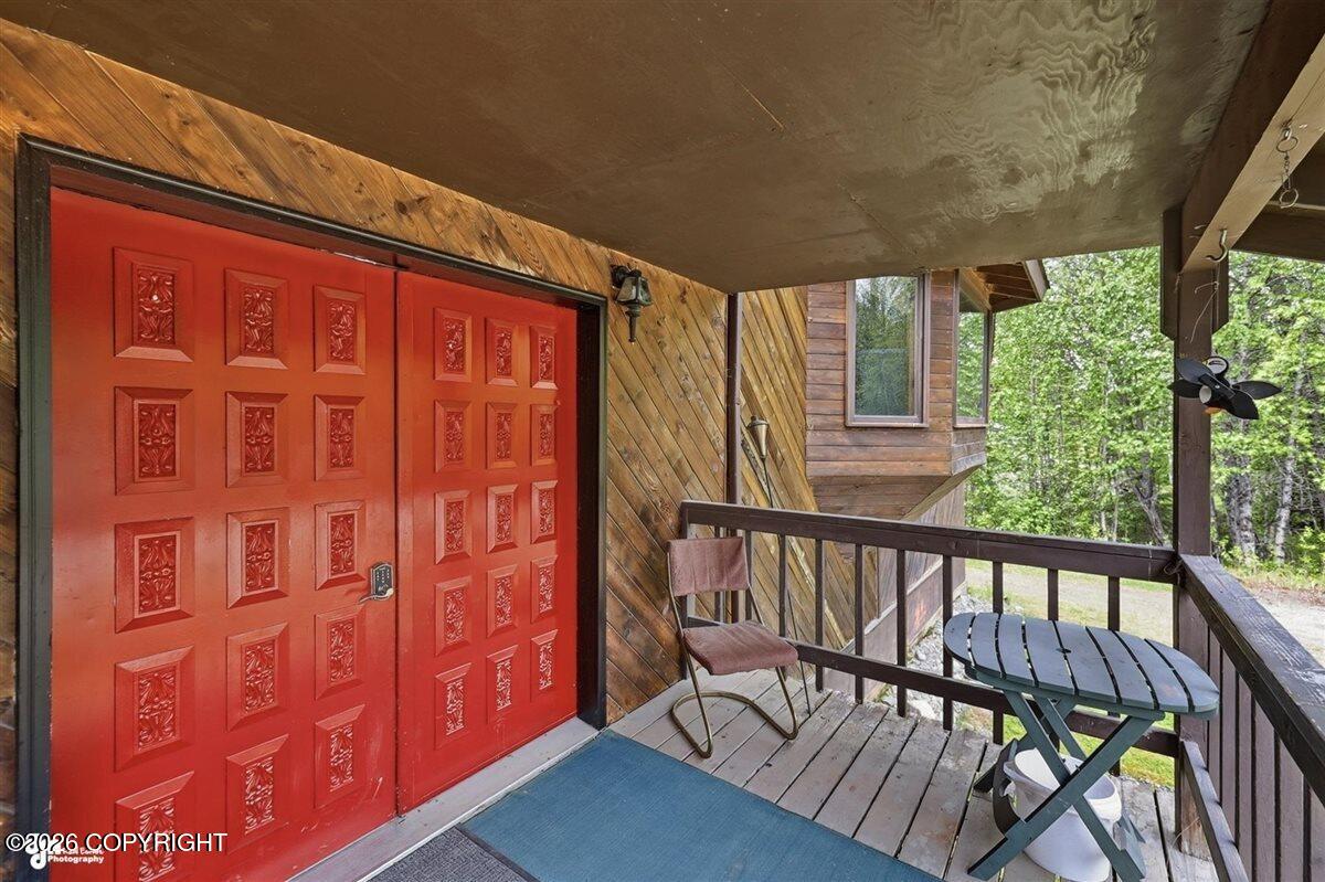 41327 Crater Lane Property Photo 10