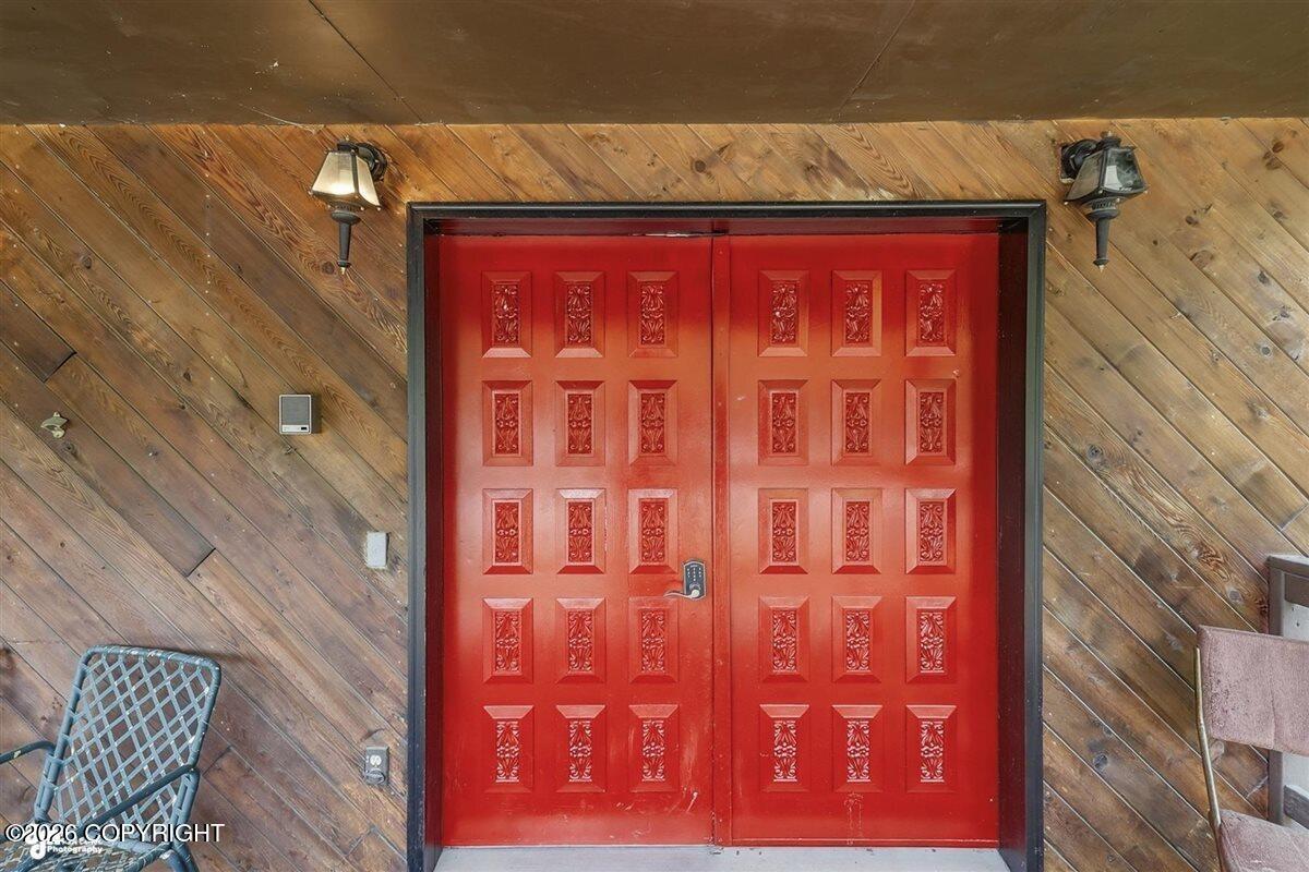 41327 Crater Lane Property Photo 11