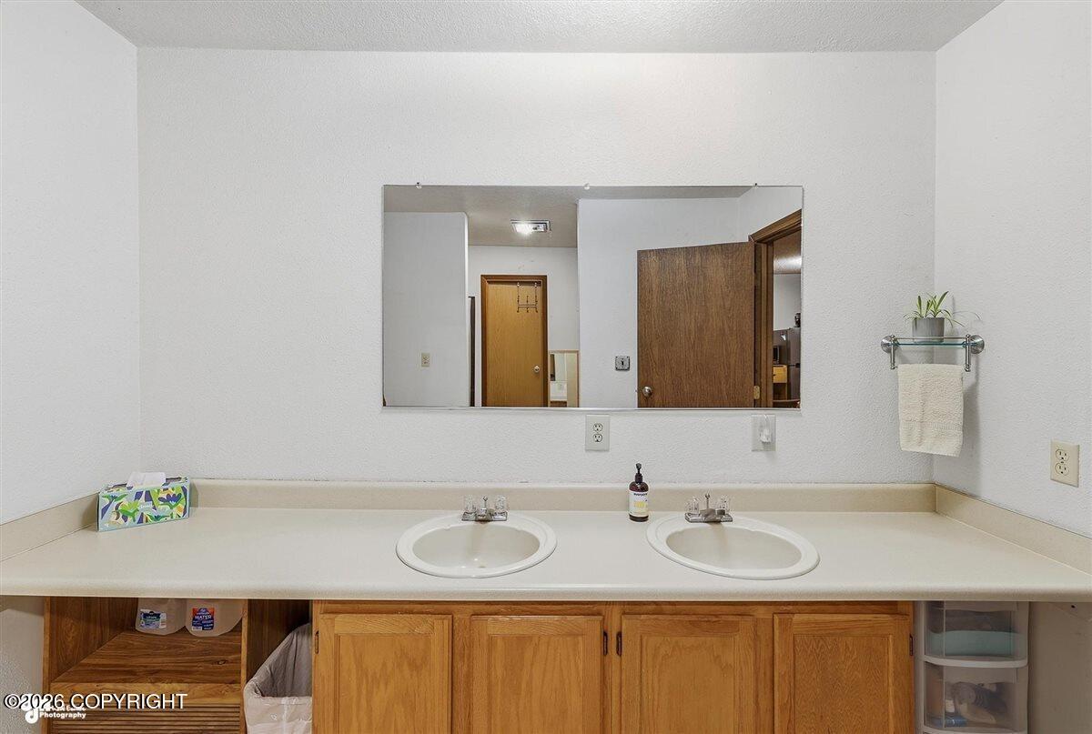 41327 Crater Lane Property Photo 61