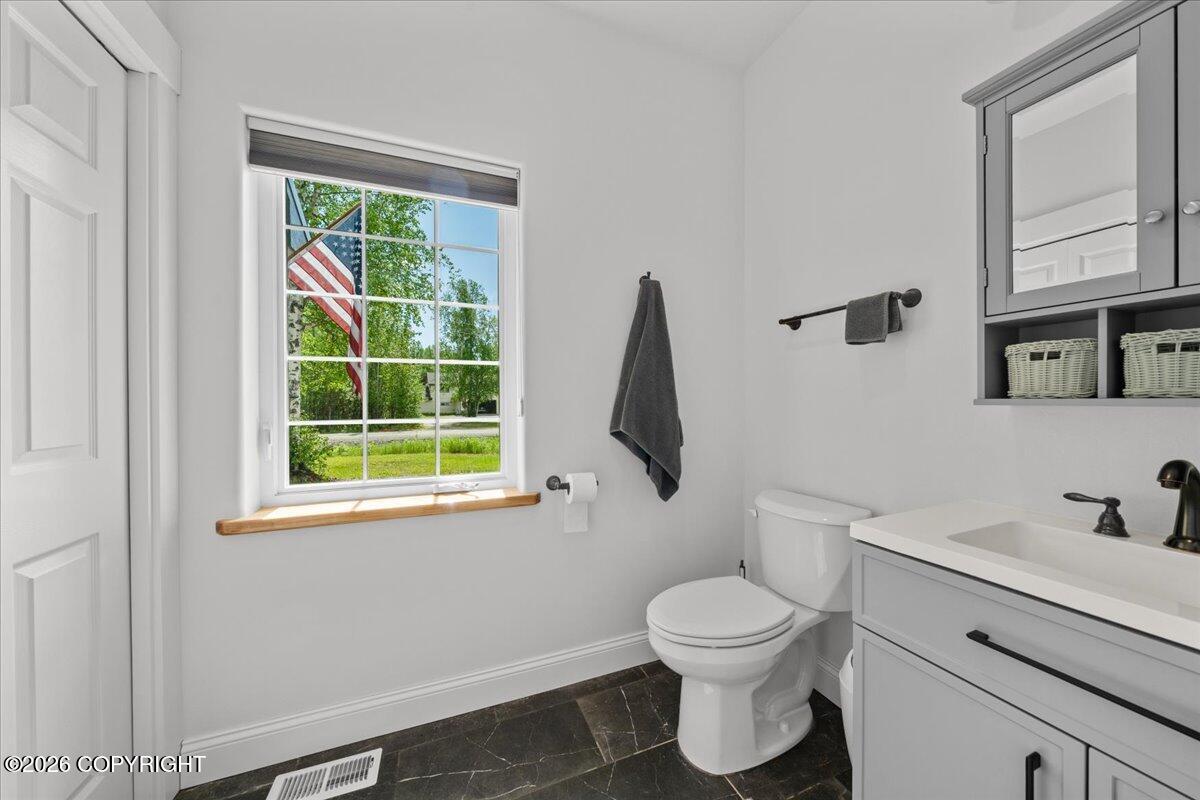 1031 W Balboa Drive Property Photo 29