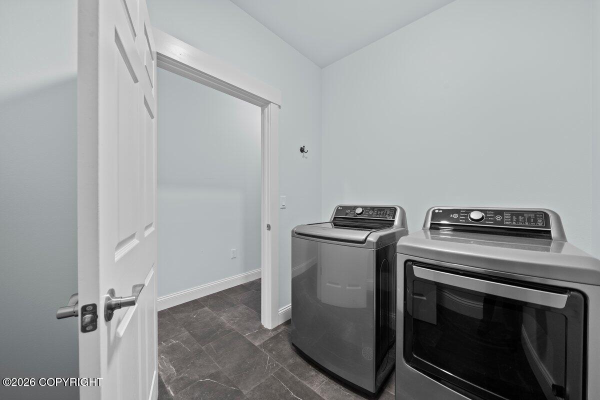 1031 W Balboa Drive Property Photo 46