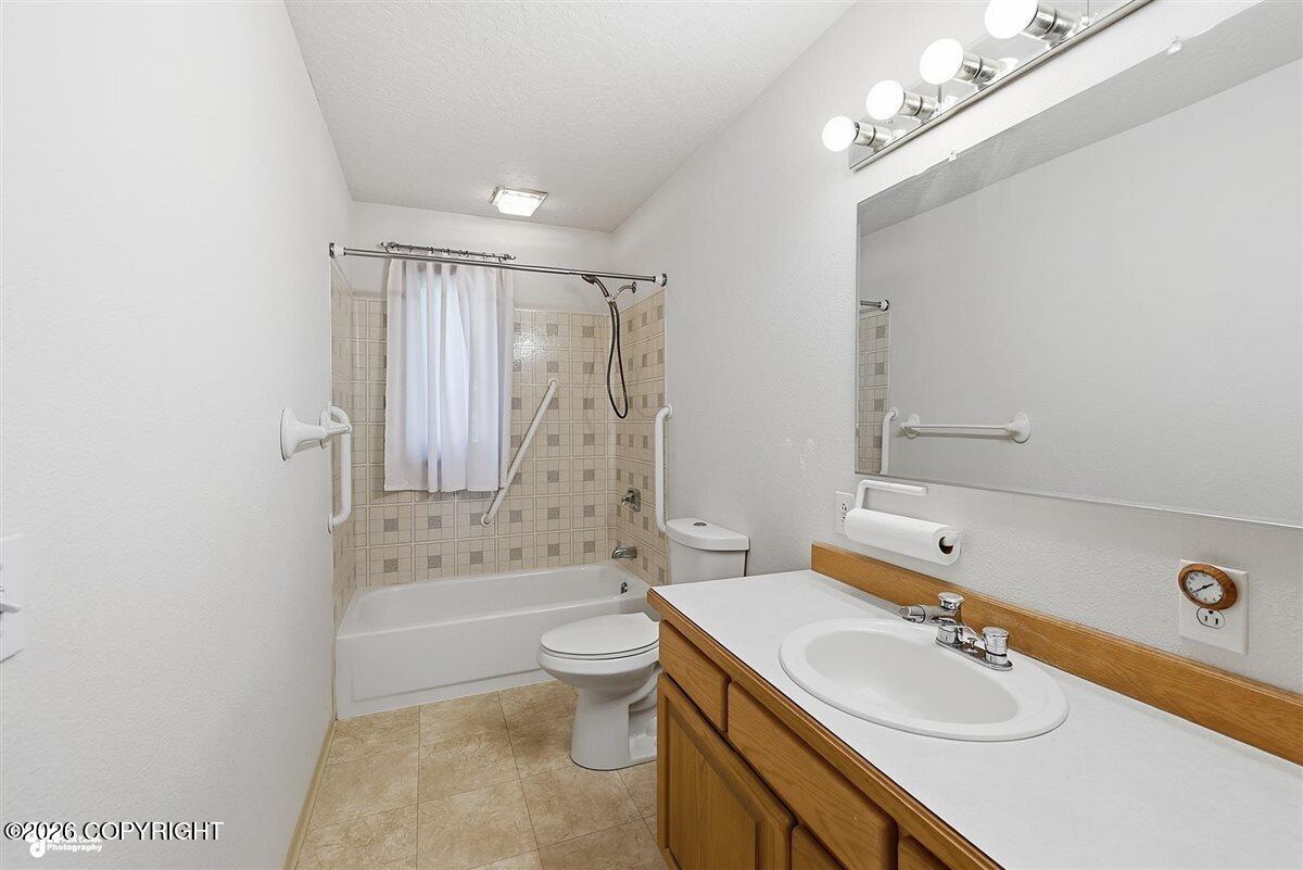 52856 Tenakee Loop Property Photo 24