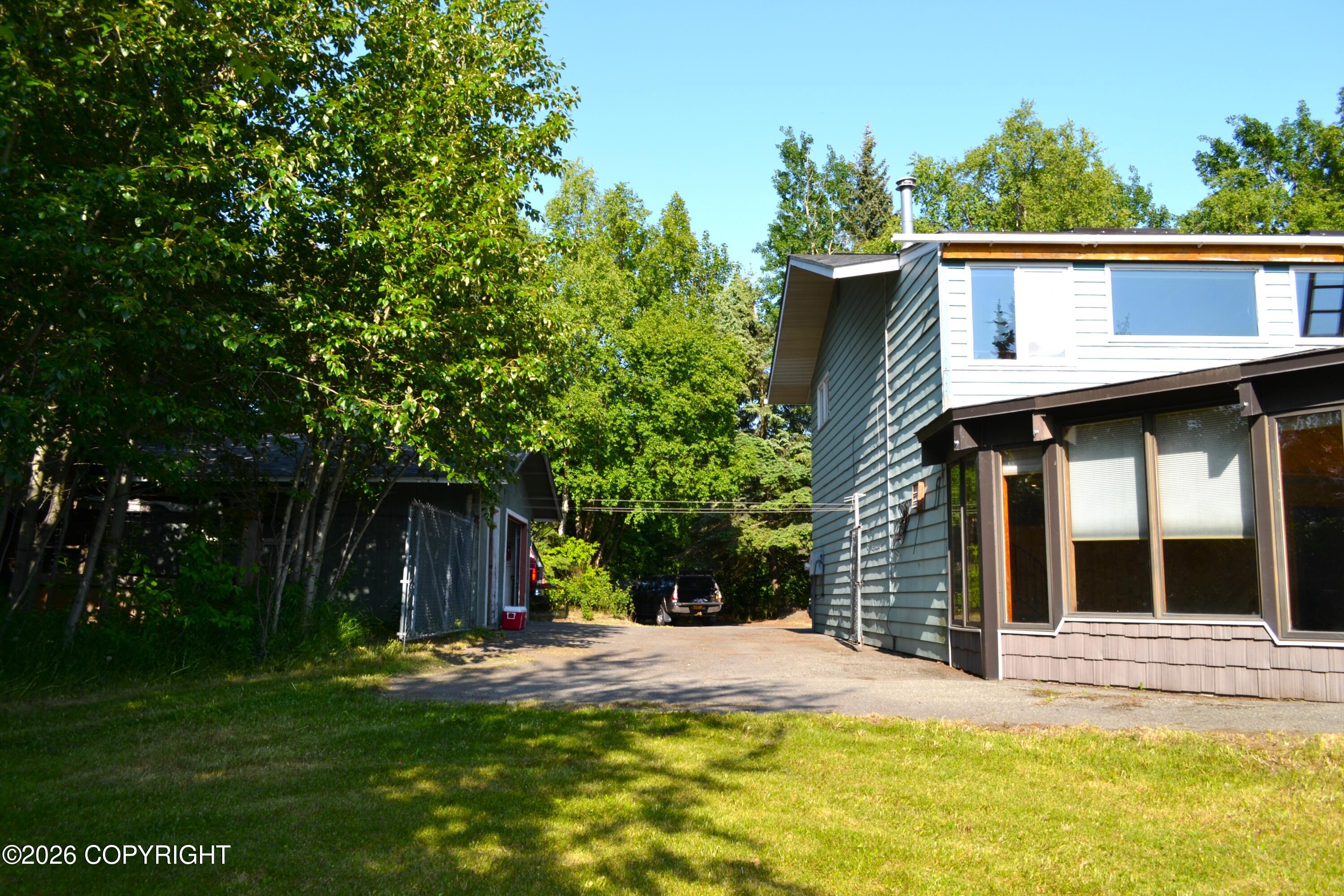 15100 Old Seward Highway Property Photo 6