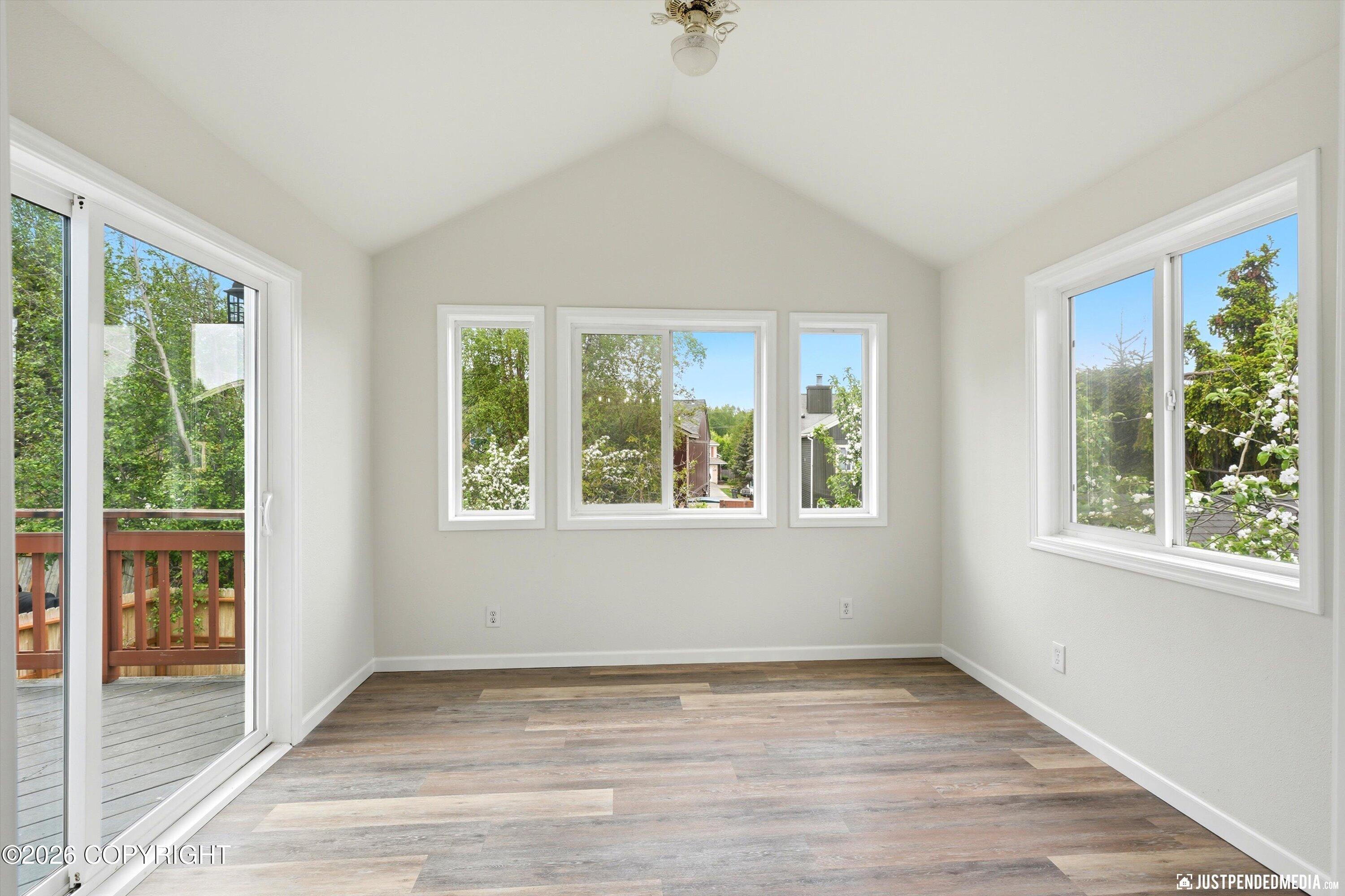 2152 Misty Glen Circle Property Photo 11