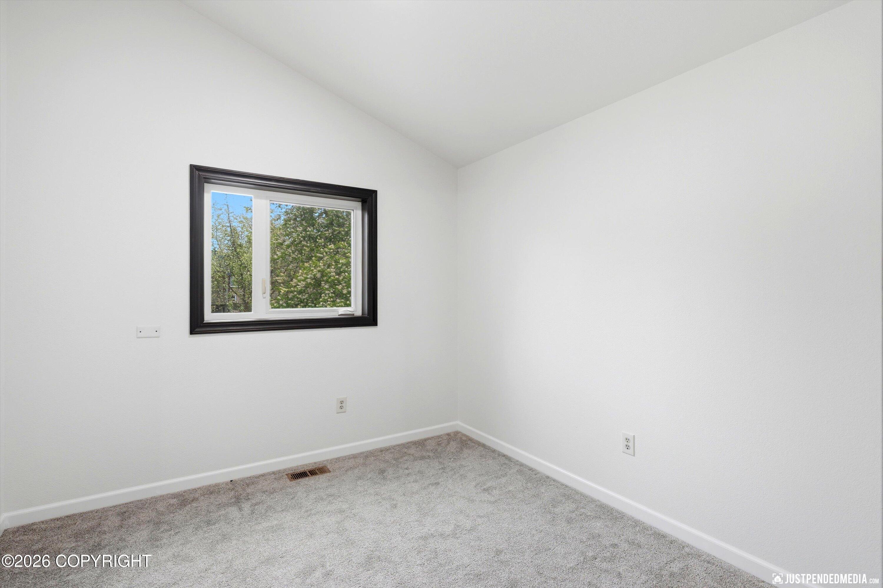 2152 Misty Glen Circle Property Photo 20