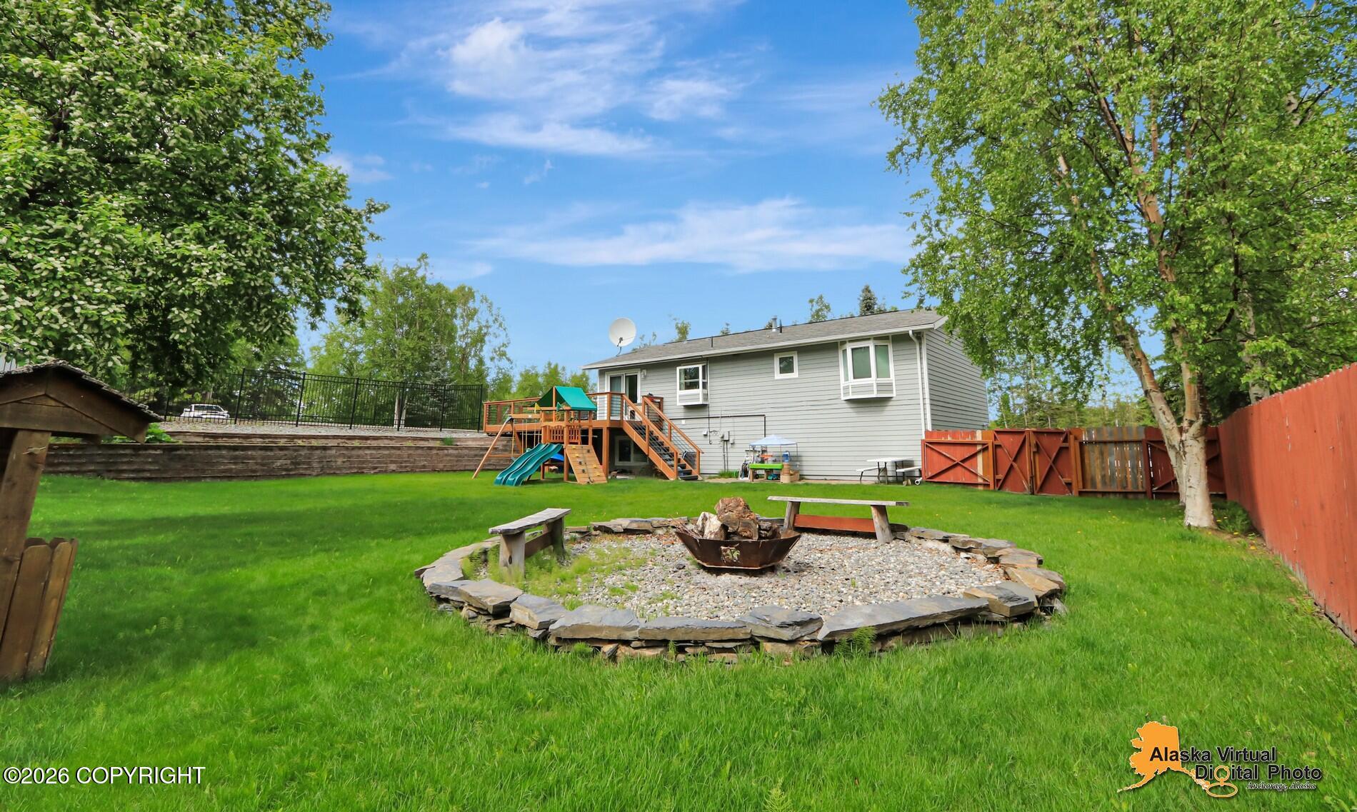 3740 Cleo Avenue Property Photo 4