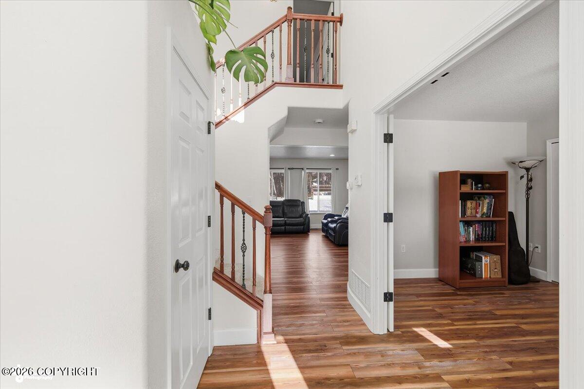 7803 E Aspen Ridge Road Property Photo 8