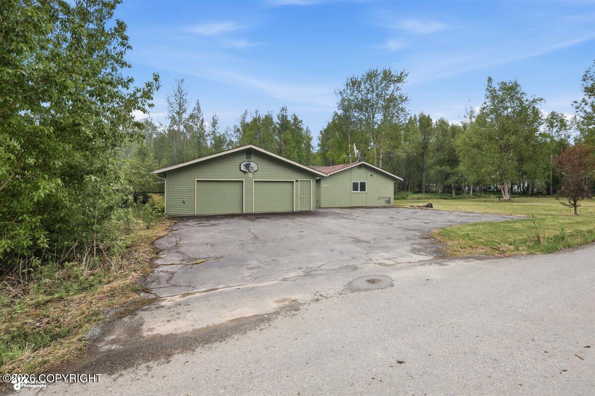 9300 E Bernard Court Property Photo 44