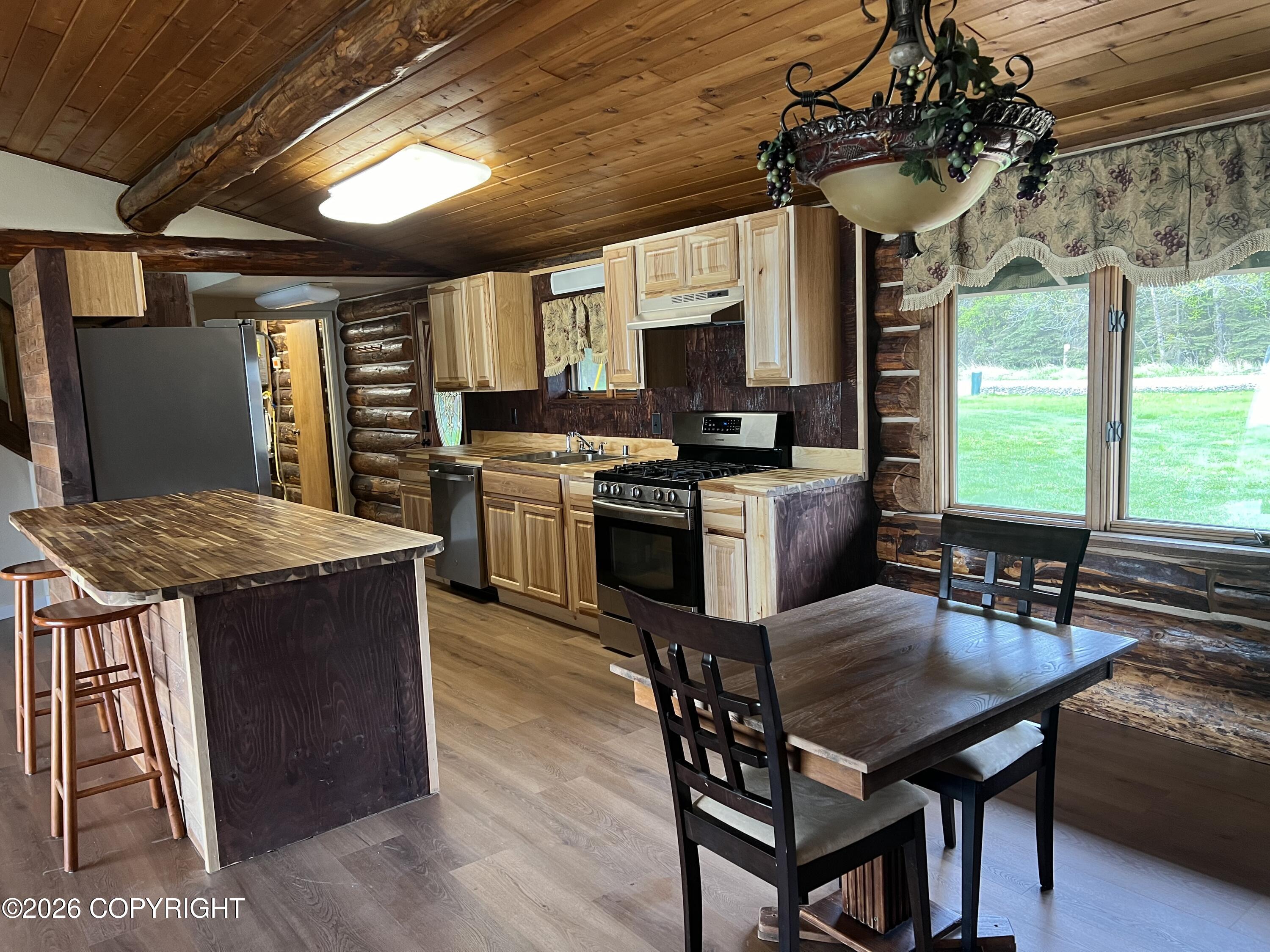 30735 Susie Circle Property Photo 5