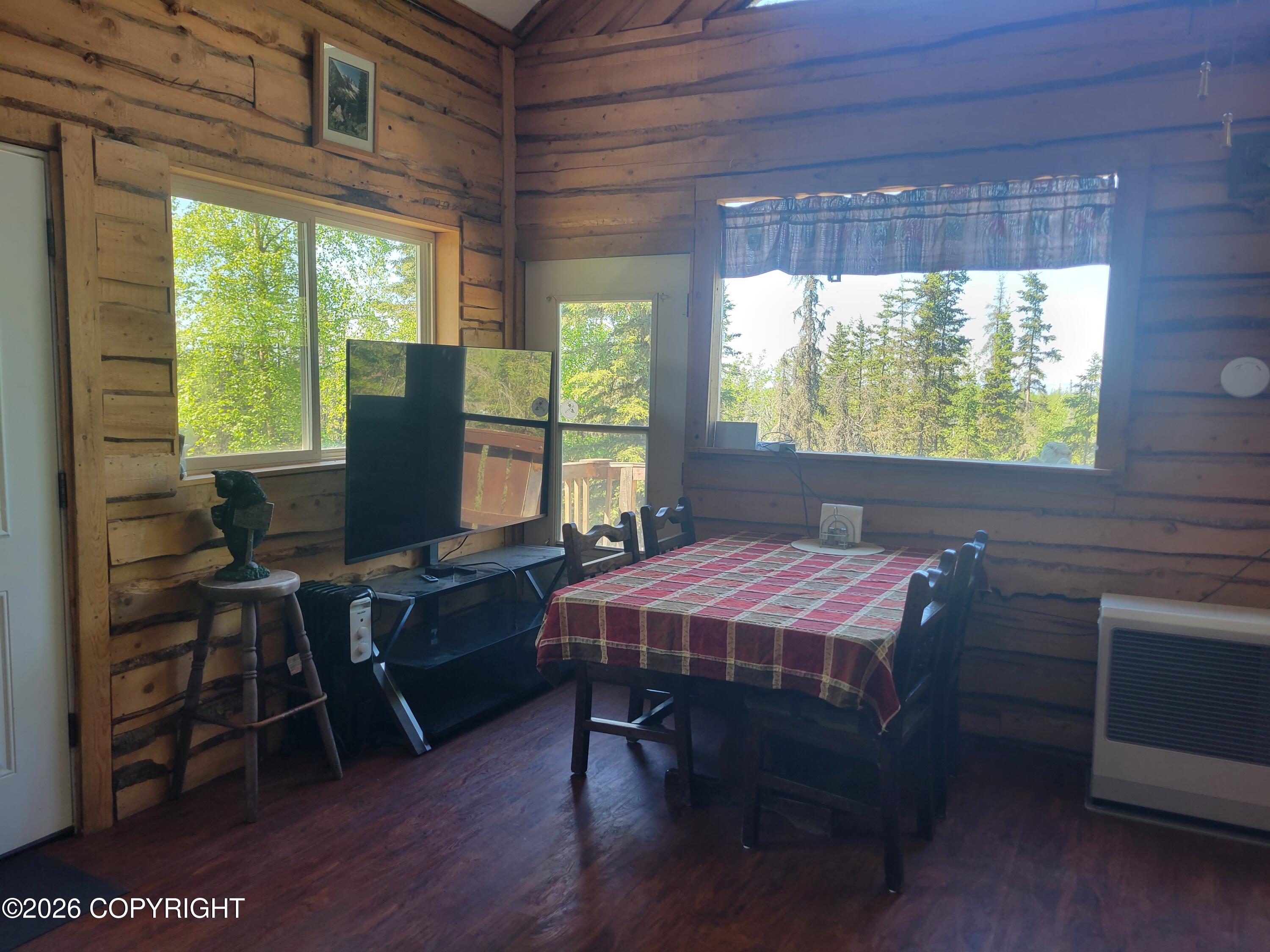 39071 Full Circle Property Photo 8