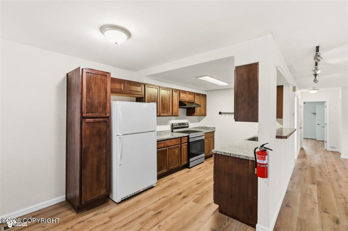 4843 Loretta Lane #10 Property Photo 6