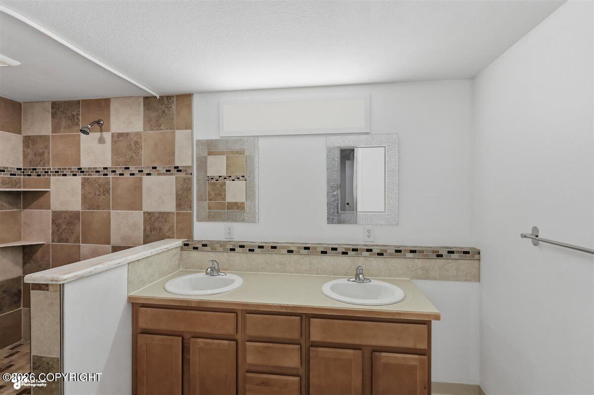 4843 Loretta Lane #10 Property Photo 36