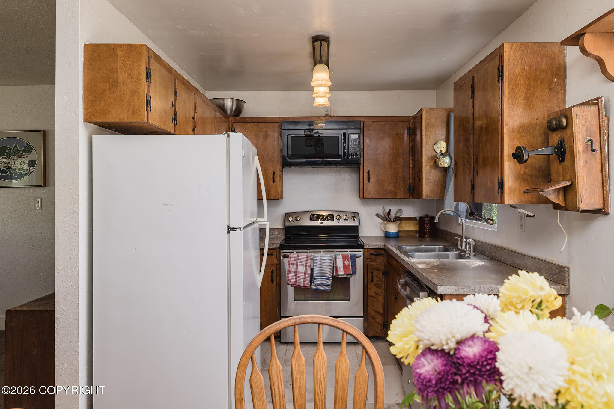 3228 Hiland Drive Property Photo 8