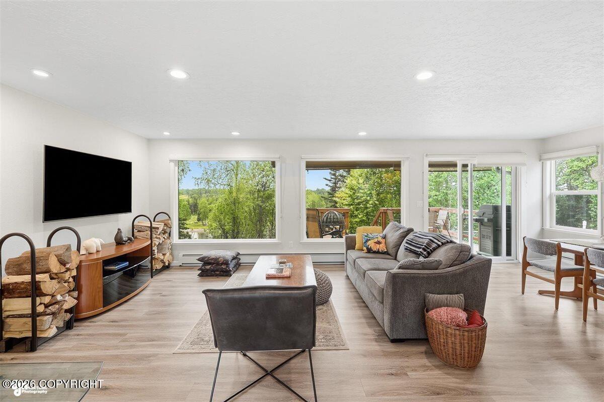 317 Diane Lane Property Photo 11