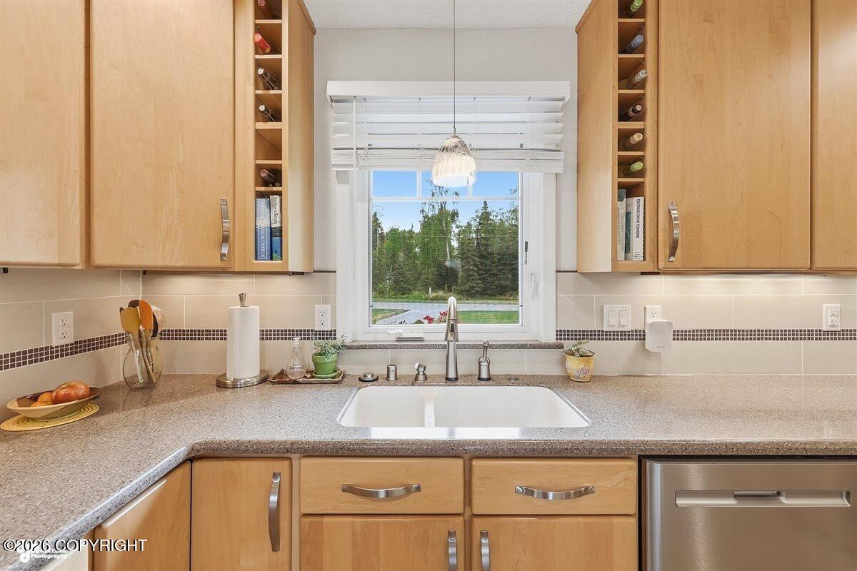 317 Diane Lane Property Photo 24