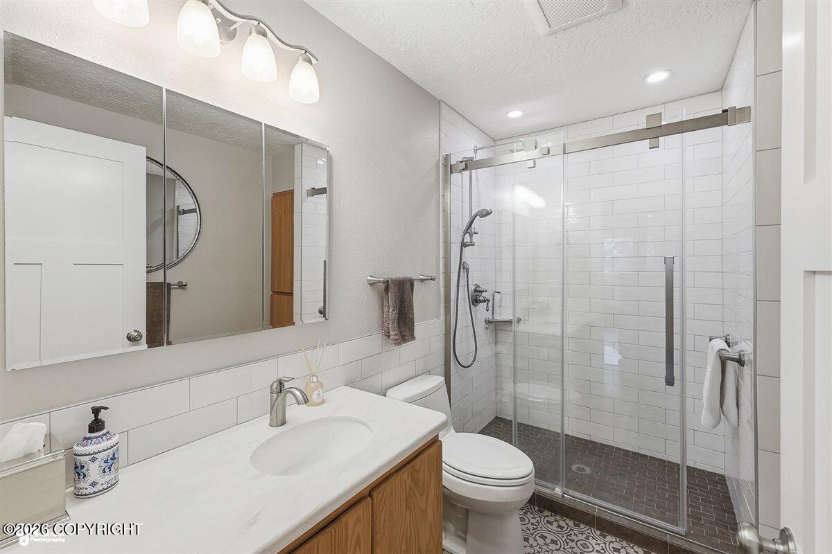 317 Diane Lane Property Photo 35