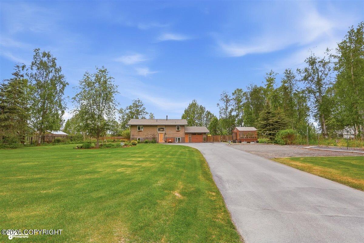 317 Diane Lane Property Photo 65
