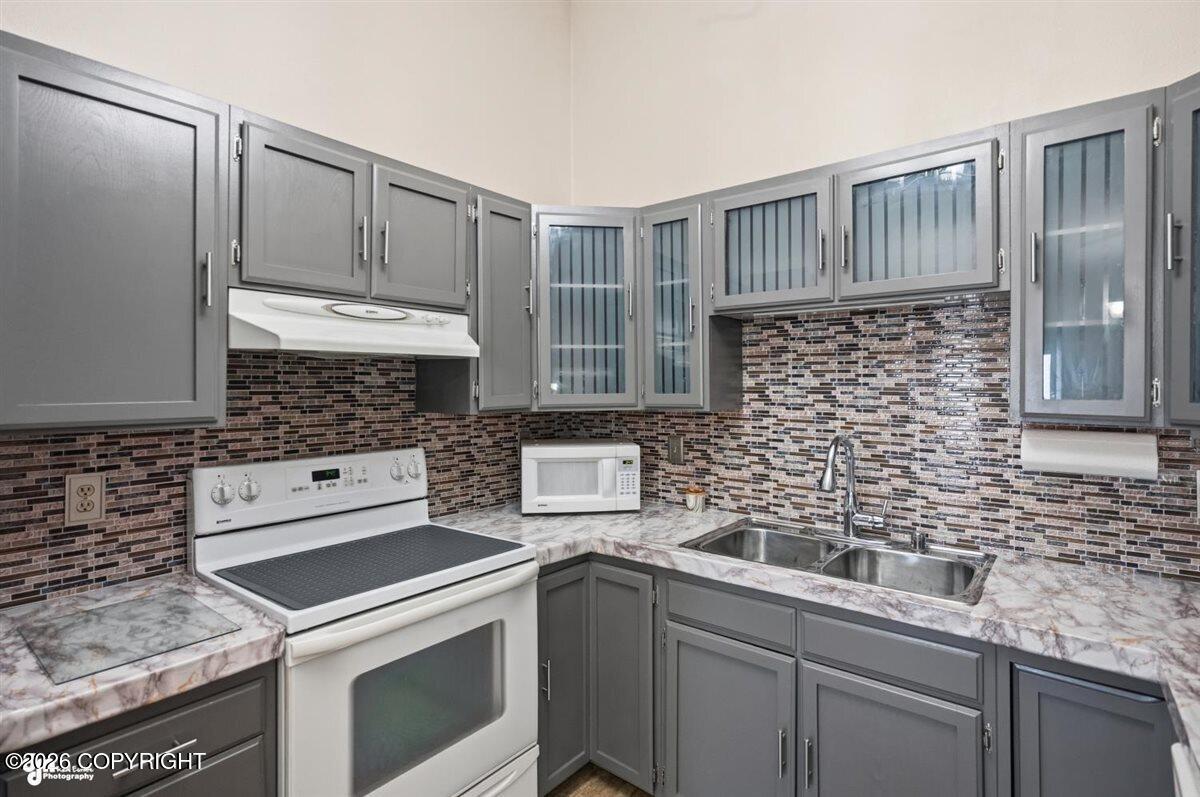 7207 Foxridge Circle #d-4 Property Photo 8
