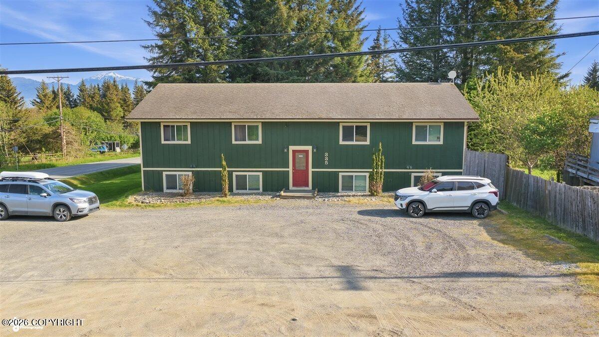 335 E Fairview Avenue Property Photo 7