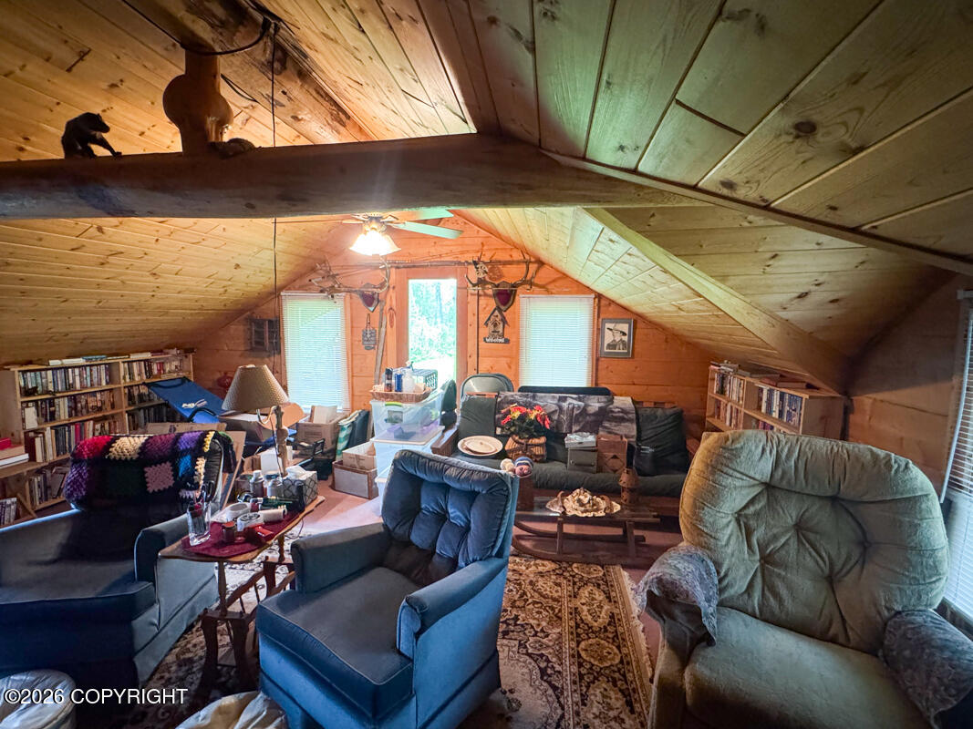 6825 Alexander Creek Property Photo 6