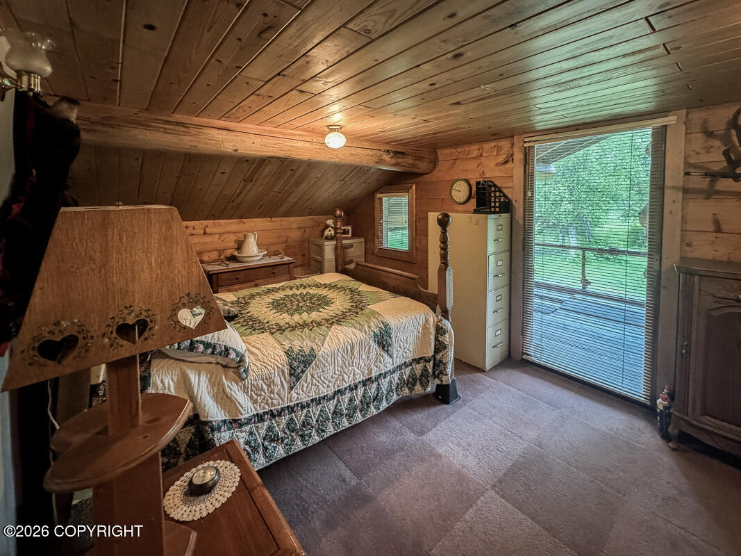 6825 Alexander Creek Property Photo 10