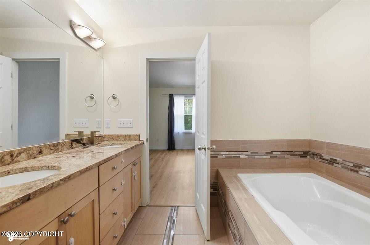 244 E Dowling Road #244 Property Photo 27