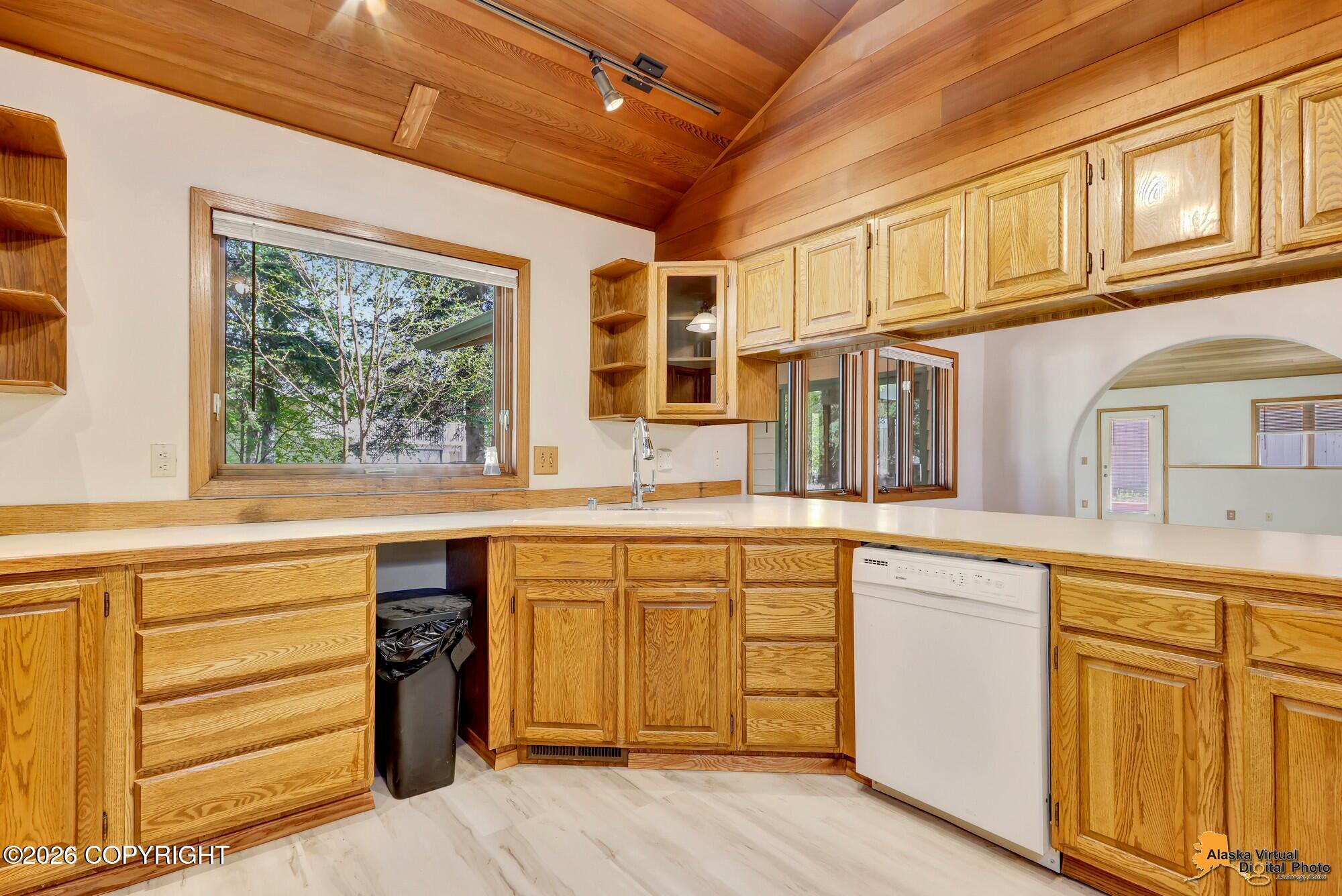 6611 Lawlor Circle Property Photo 15
